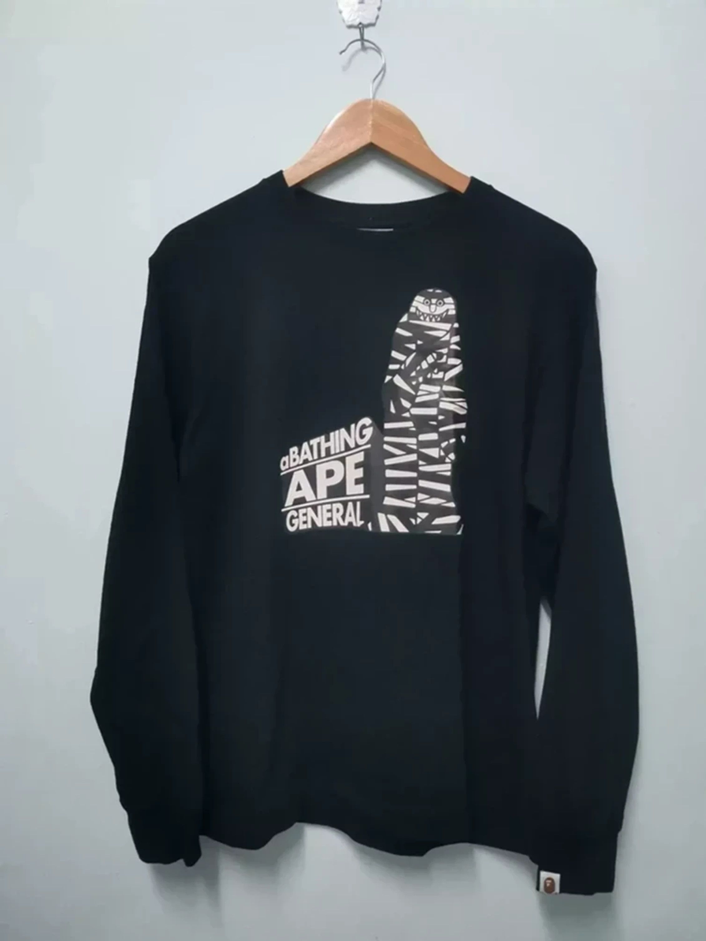 Bape Vintage A BATHING APE General Long Sleeve TEE BAPE Size US M / EU 48-50 / 2 - 1 Thumbnail
