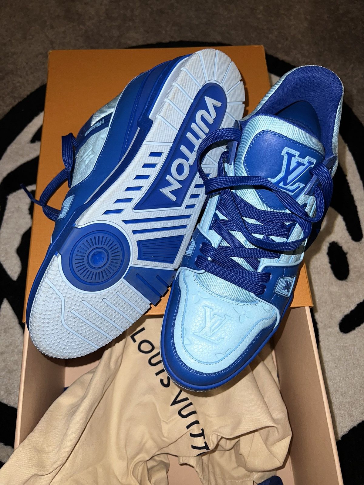 Louis Vuitton LV TRAINER SNEAKER Size US 8 / EU 41 - 7 Thumbnail