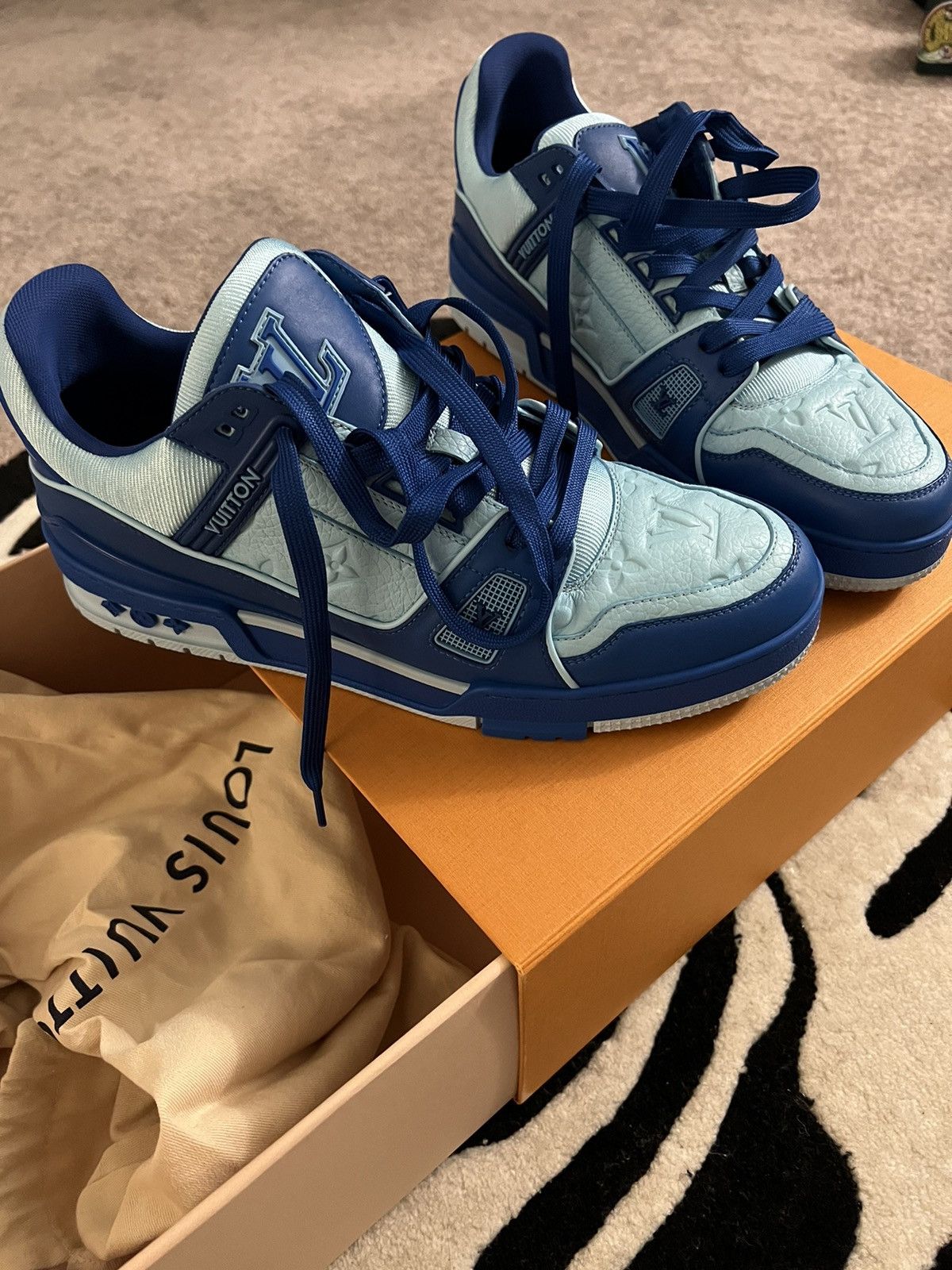 Louis Vuitton LV TRAINER SNEAKER Size US 8 / EU 41 - 4 Thumbnail
