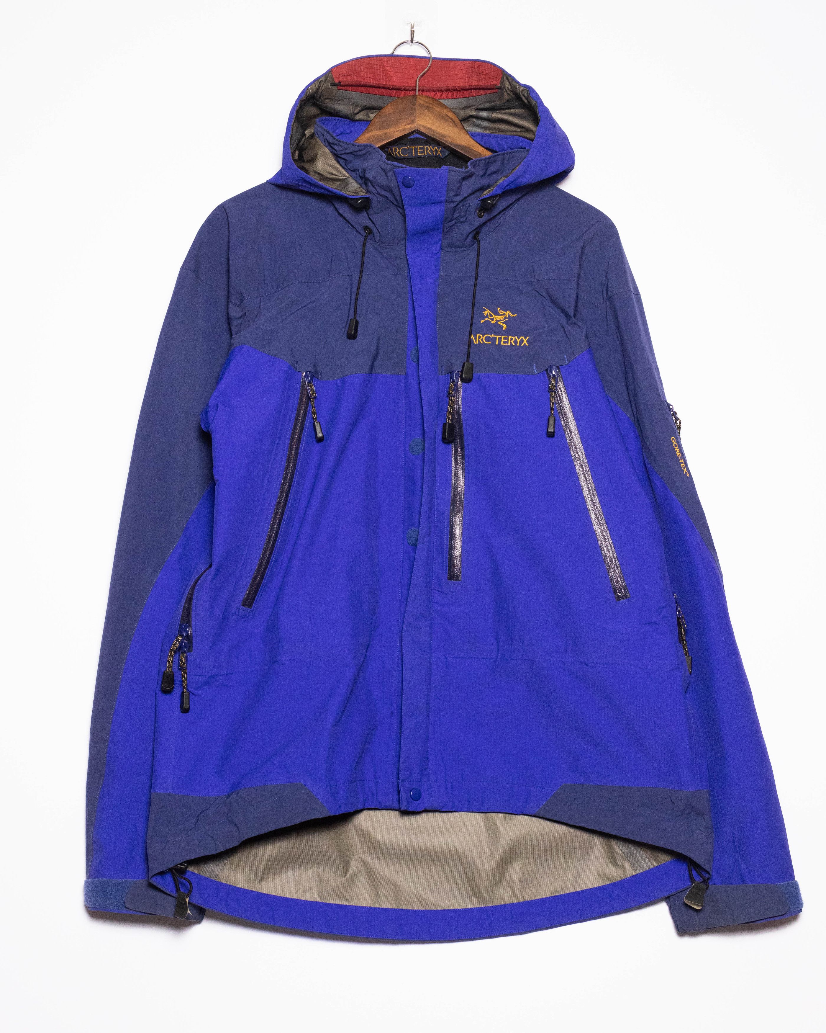 大人気新作 Theta ARC'TERYX カナダ製3zip 激レア AR BLUE TOO ...