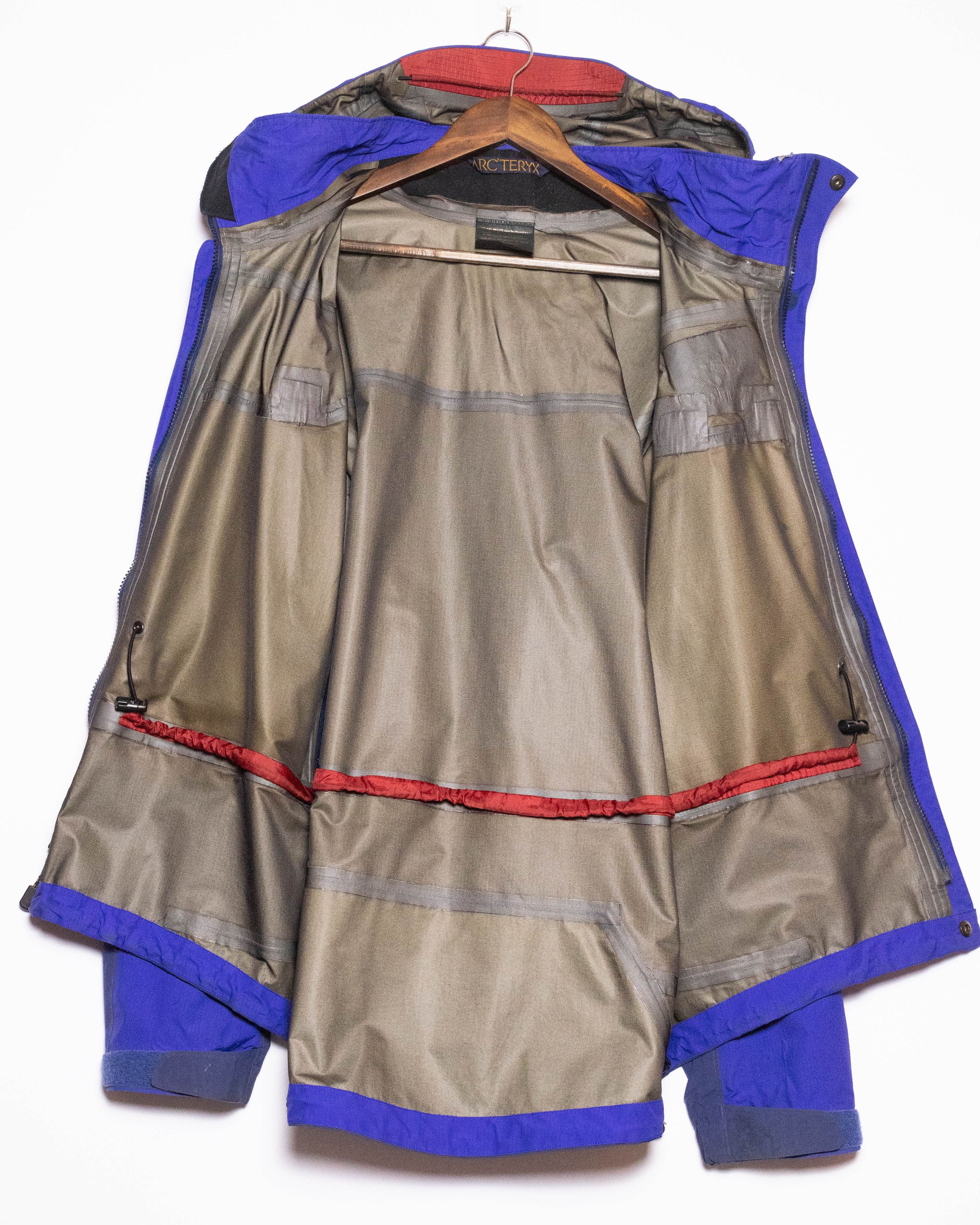 Arcteryx 1998 Vintage Theta AR Too Blue Extremely rare