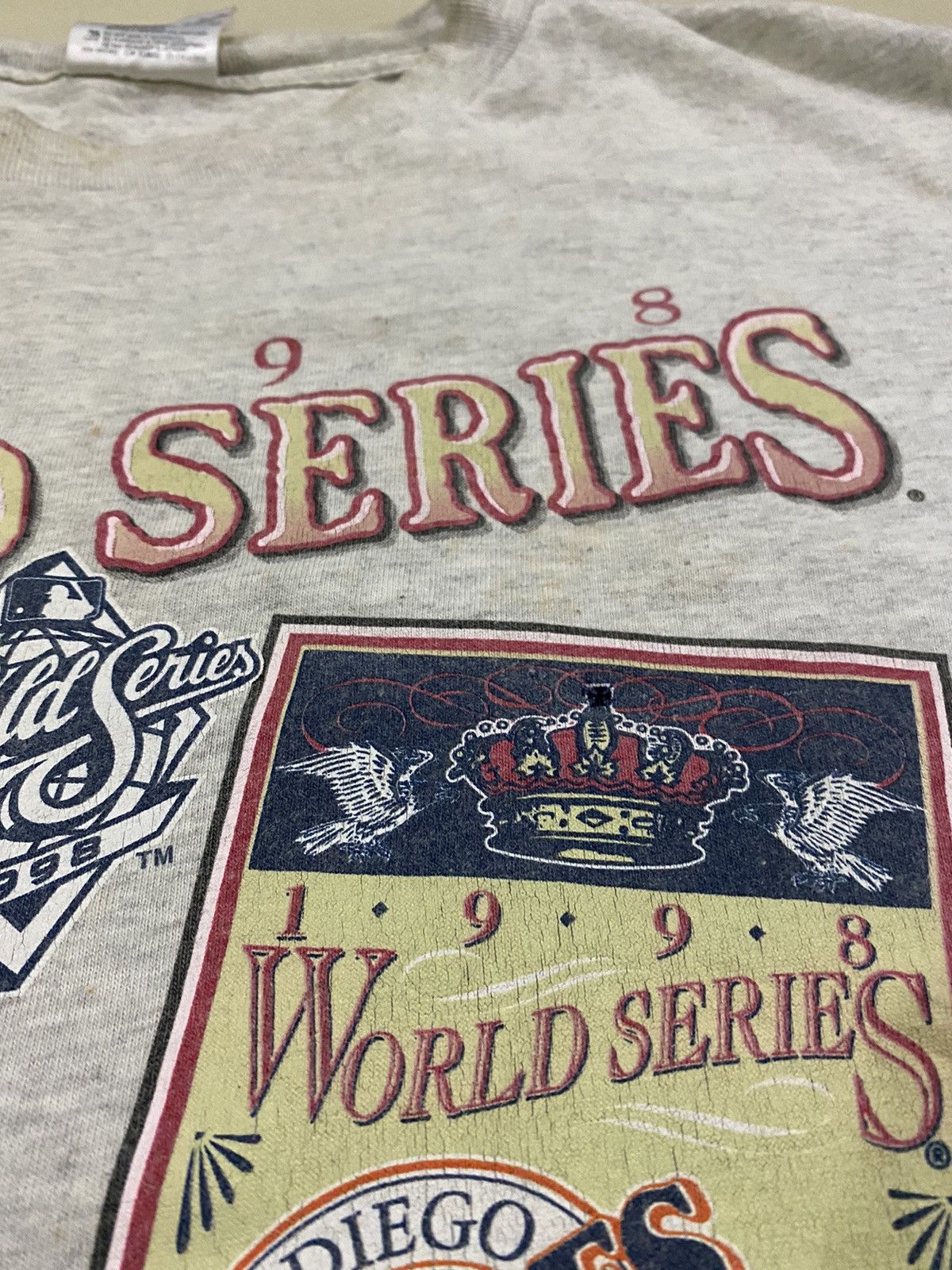New York Yankees Vintage New York Yankees vs san diego pardes 1998 shirt Size US XL / EU 56 / 4 - 5 Thumbnail