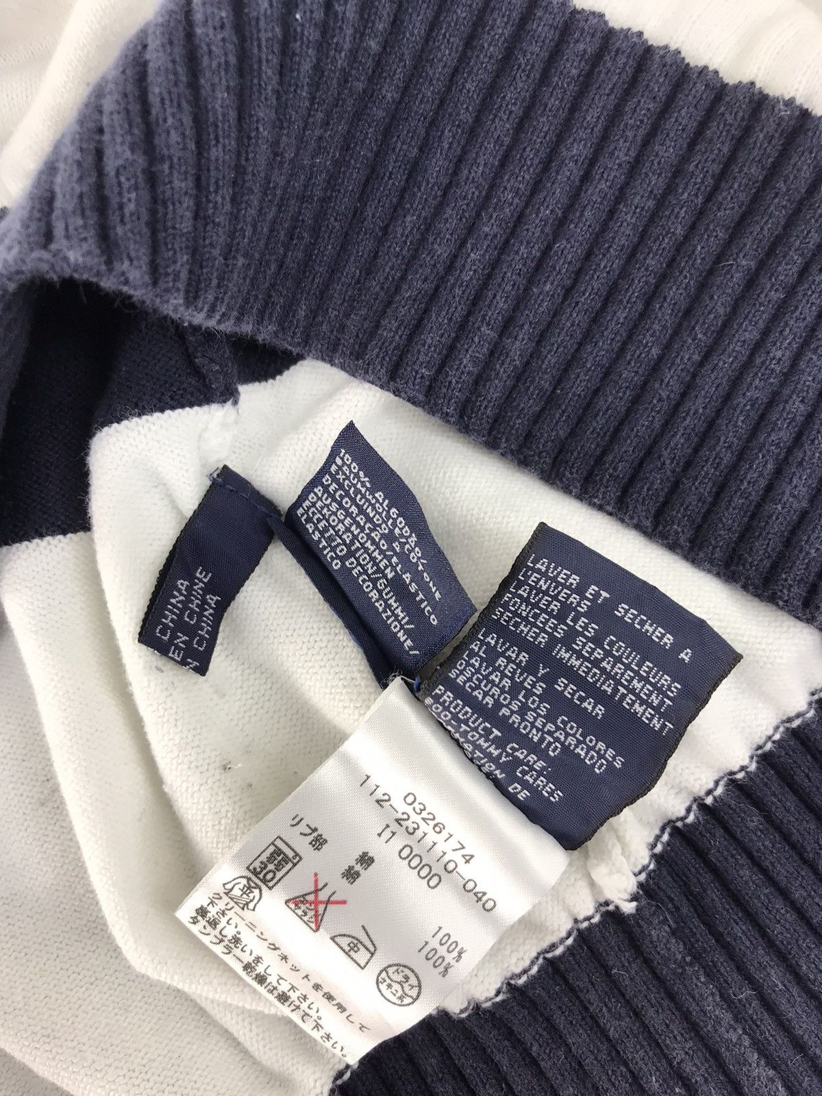 MLB × New York Yankees × Vintage Tommy Hilfiger Sweatshirt Striped Block Design Unisex Wear Size US M / EU 48-50 / 2 - 6 Thumbnail