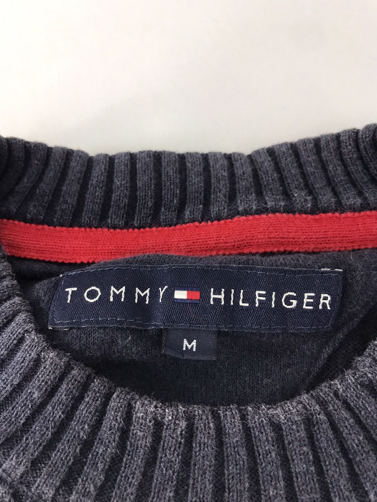 MLB × New York Yankees × Vintage Tommy Hilfiger Sweatshirt Striped Block Design Unisex Wear Size US M / EU 48-50 / 2 - 4 Thumbnail