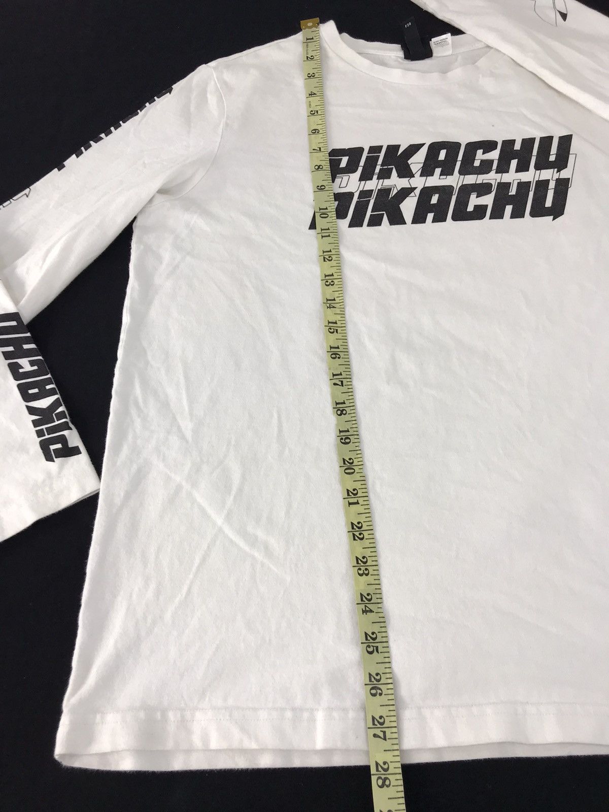 Anime H&M Pikachu Pokemon Fiction Character Japanese Manga K154j Size US L / EU 52-54 / 3 - 12 Thumbnail