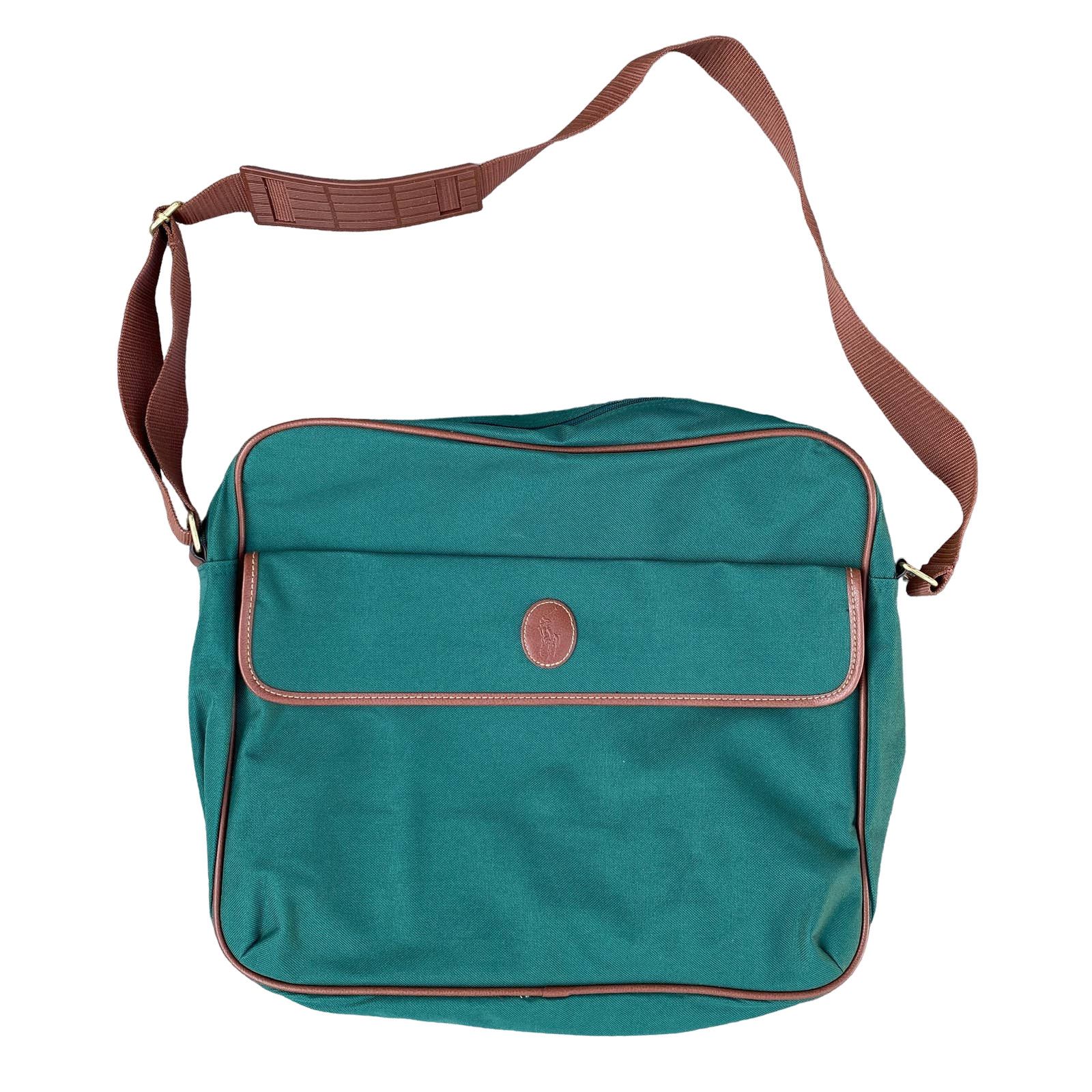 Vintage 90’s Ralph Lauren baby blue small shoulder bag