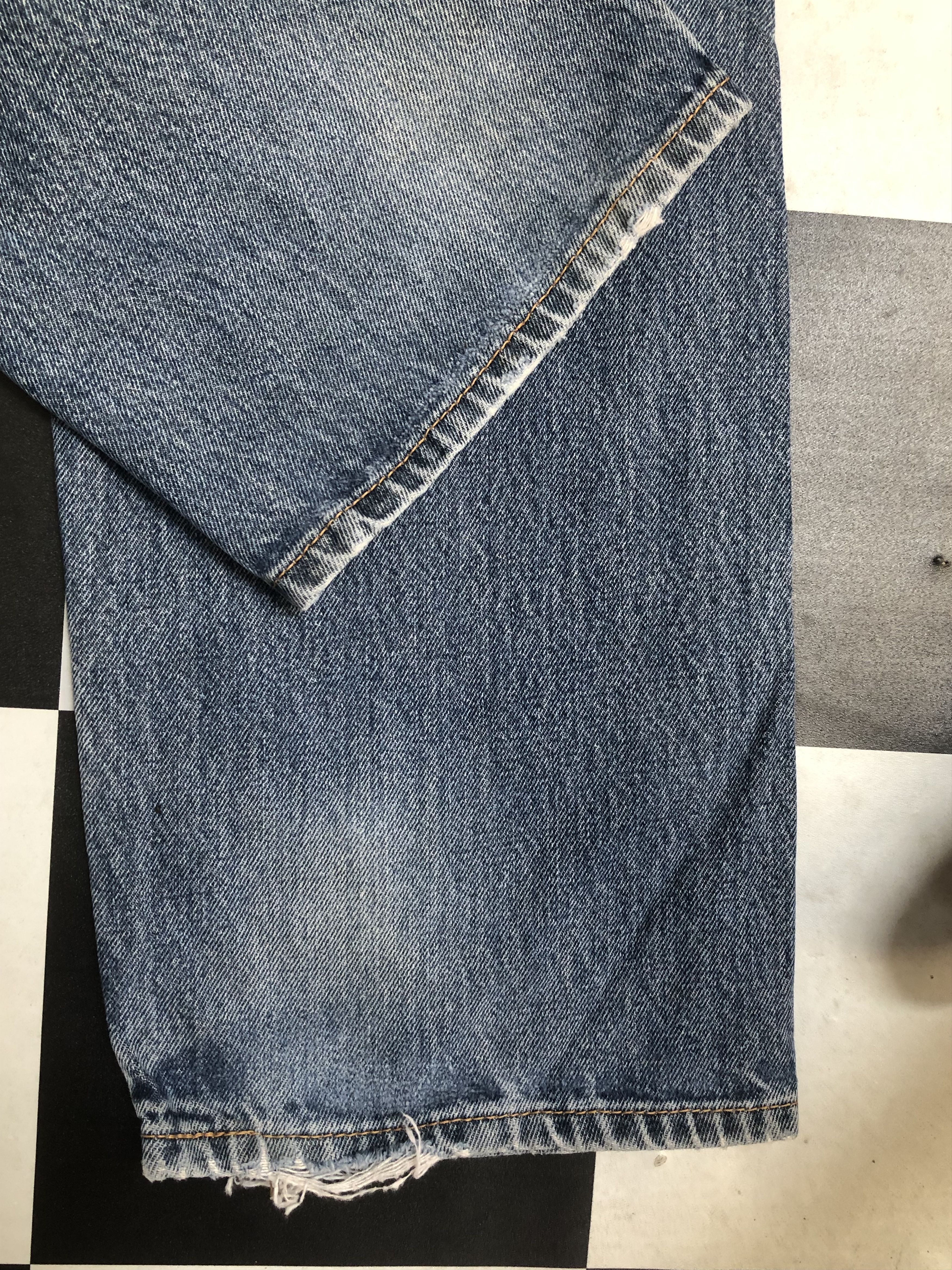 Levi's × Vintage Vintage Levis 505 Jean L490 Size US 39 - 11 Thumbnail