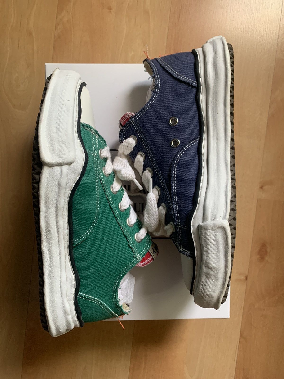 Maison MIHARA YASUHIRO Maison MIHARAYASUHIRO two tone converse low Size US 9 / EU 42 - 5 Thumbnail