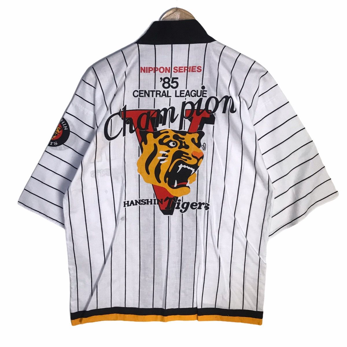 Japanese Brand Vintage ‘85 hanshin tigers central league champion kimono Size US L / EU 52-54 / 3 - 1 Thumbnail