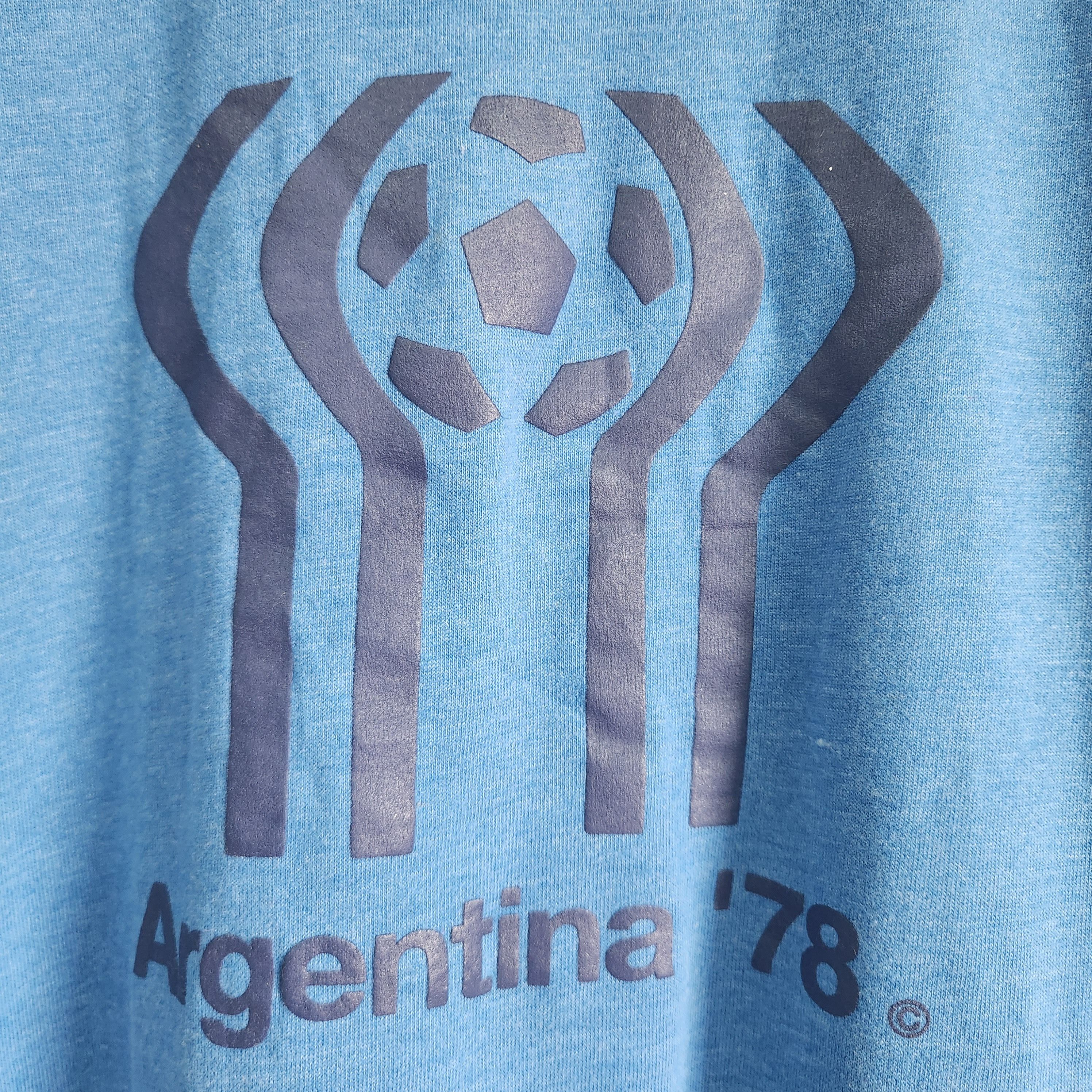 Vintage Vintage FIFA World Cup Memorable TShirt Argentina 78 Size US L / EU 52-54 / 3 - 4 Thumbnail