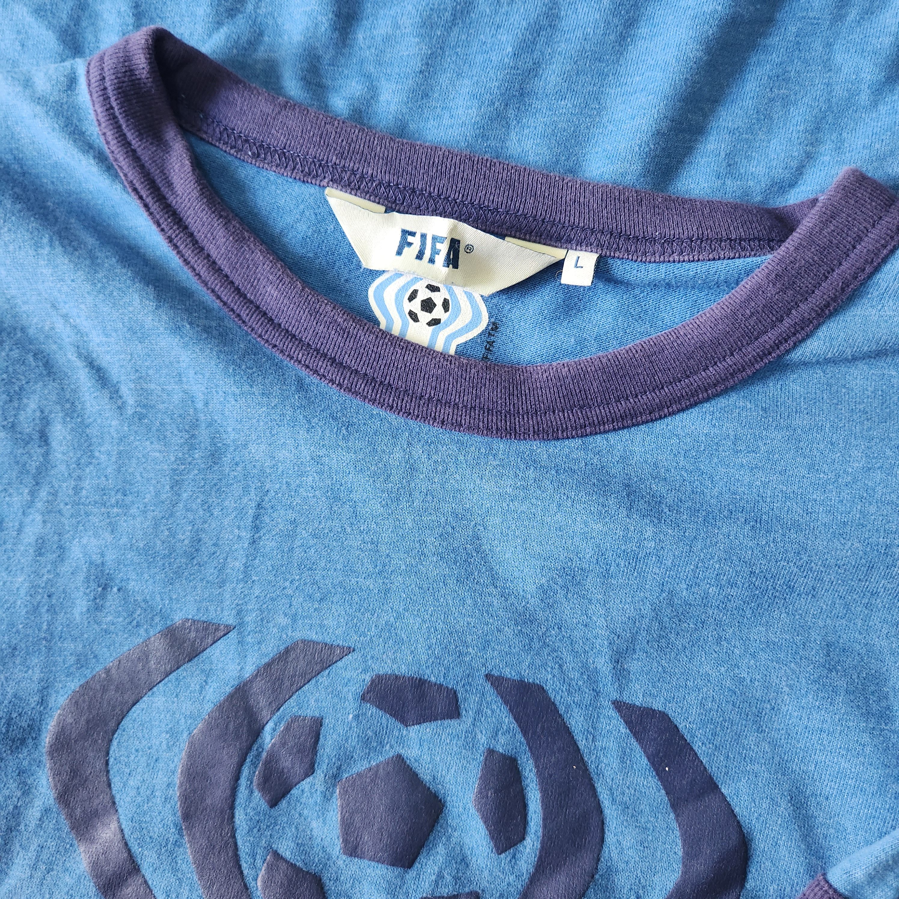 Vintage Vintage FIFA World Cup Memorable TShirt Argentina 78 Size US L / EU 52-54 / 3 - 13 Thumbnail