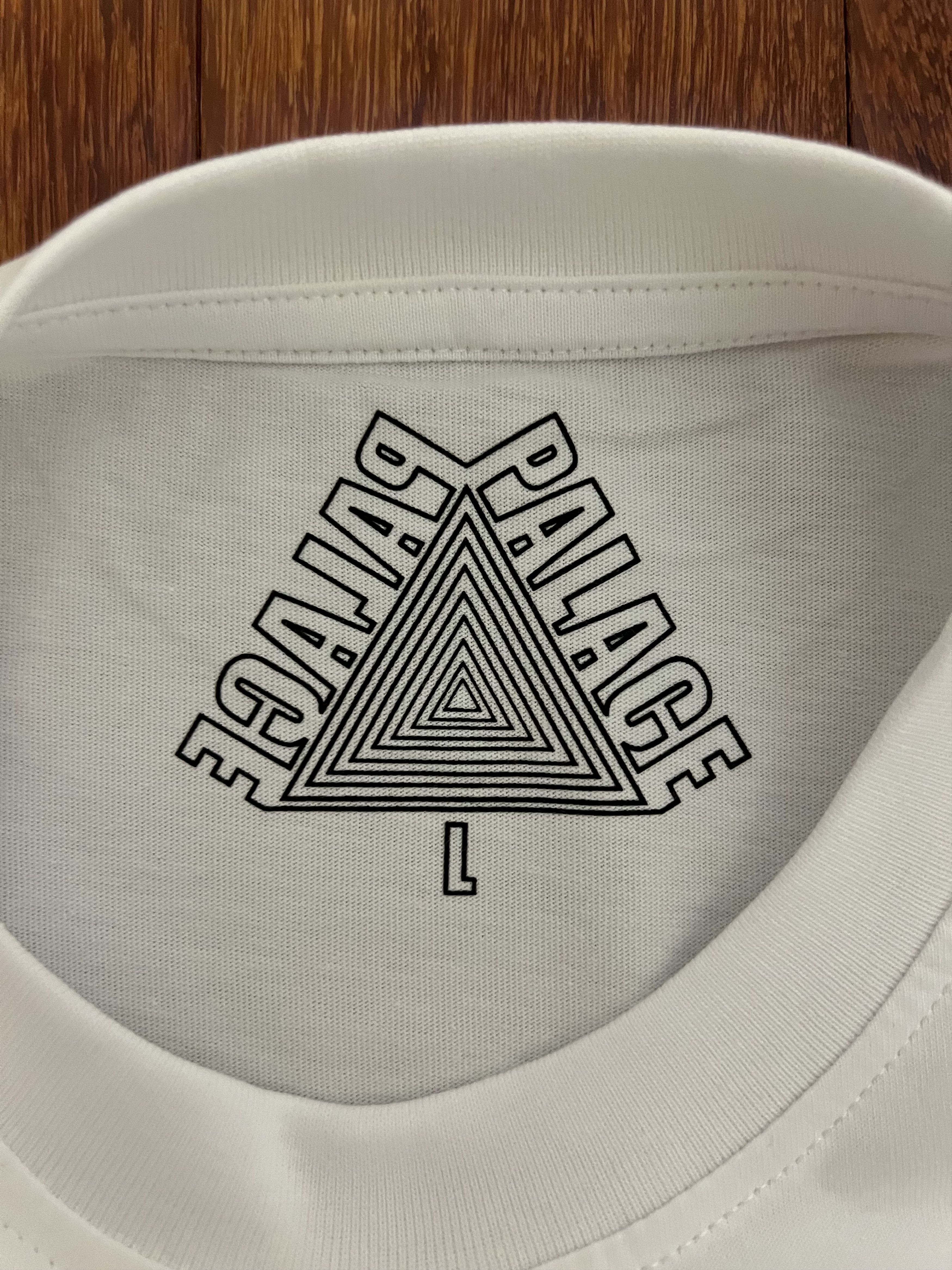 Palace 💚 2020 Palace GT Aiight T-Shirt White Large NEW Size US L / EU 52-54 / 3 - 8 Thumbnail