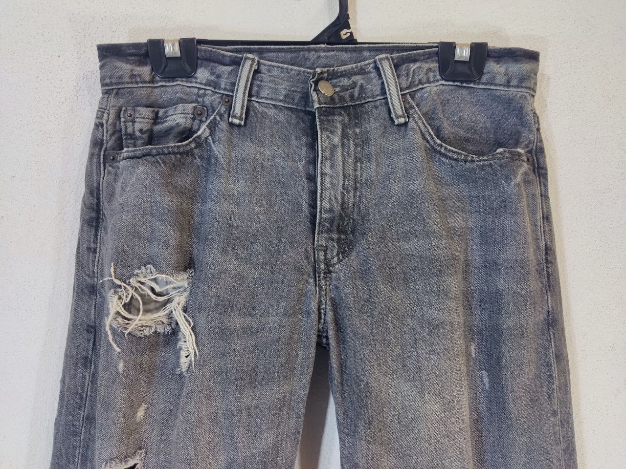 Levi's levis 551 straight fit distressed denim Size US 31 - 8 Thumbnail