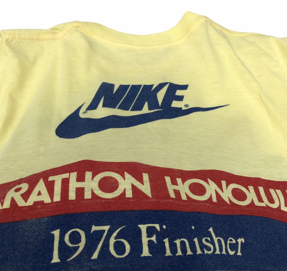 Nike 🔥Vintage Nike 1976 Finisher Honolulu Marathon Size US M / EU 48-50 / 2 - 7 Thumbnail