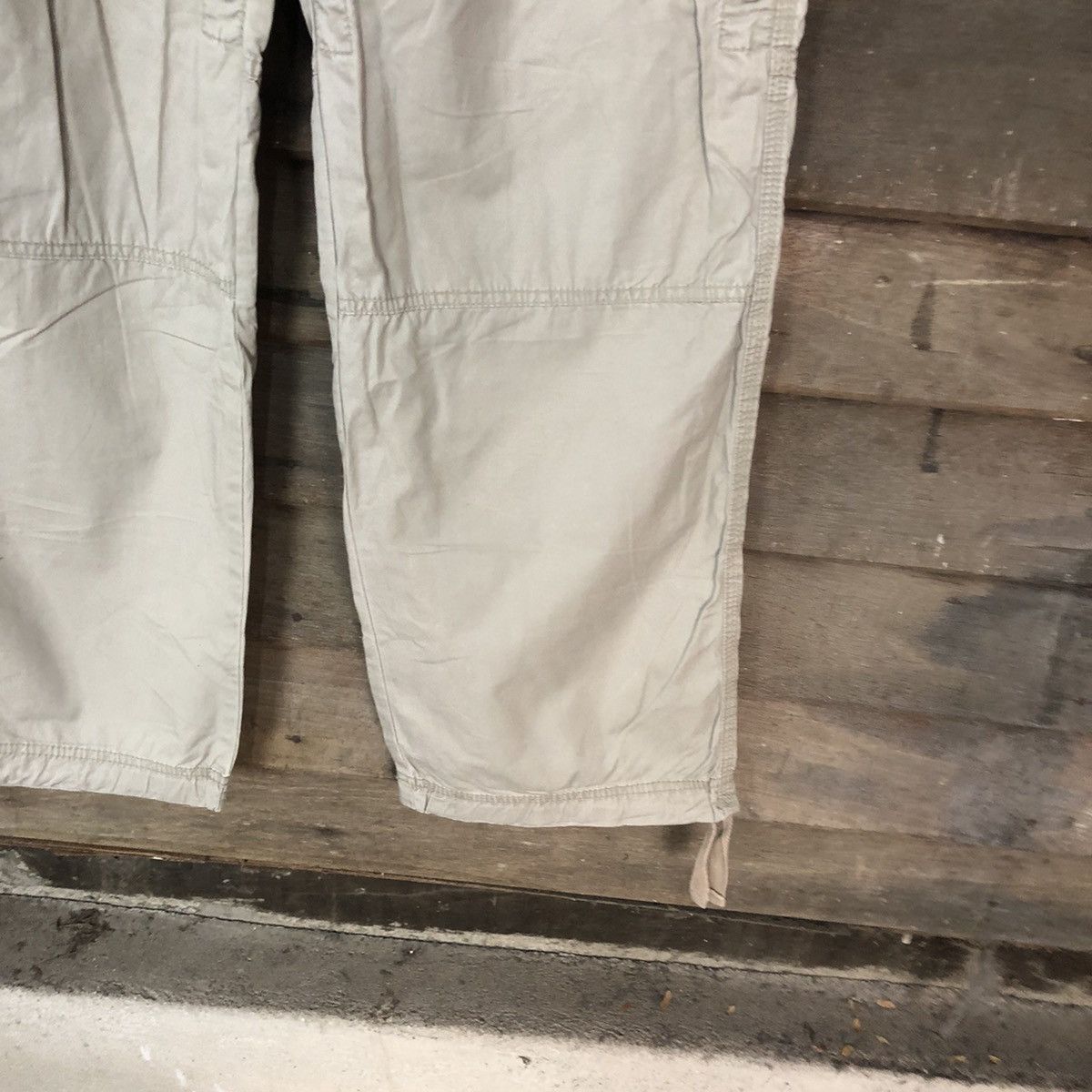 Japanese Brand Uniqlo Grey multipocket tactical utility Cargo Pants #3401 Size US 33 - 9 Thumbnail