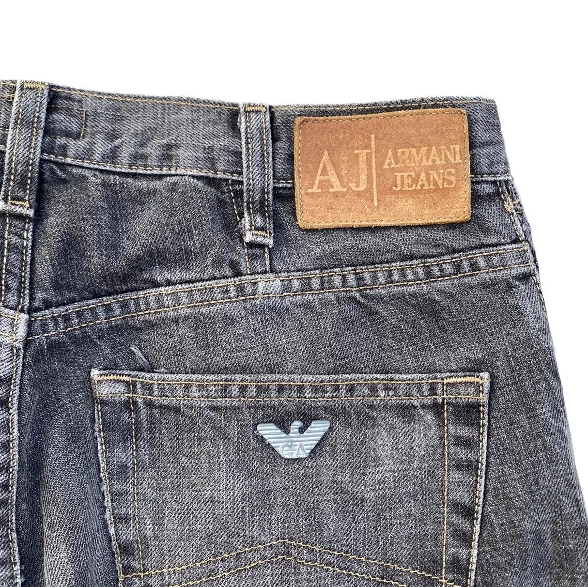 Giorgio Armani 1990s Natural Faded Armani Jeans Size US 30 / EU 46 - 4 Thumbnail