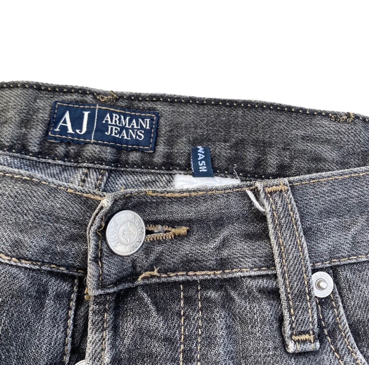 Giorgio Armani 1990s Natural Faded Armani Jeans Size US 30 / EU 46 - 6 Thumbnail
