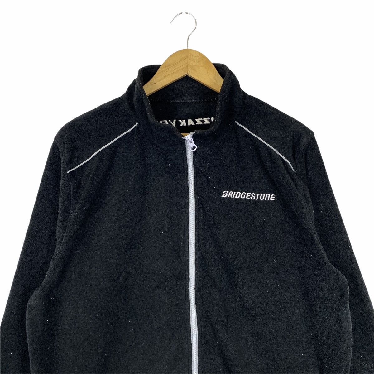 Sports Specialties × Vintage VINTAGE BRIDGESTONE BLIZZAK FLEECE ZIPPER SWEATER Size US L / EU 52-54 / 3 - 5 Thumbnail