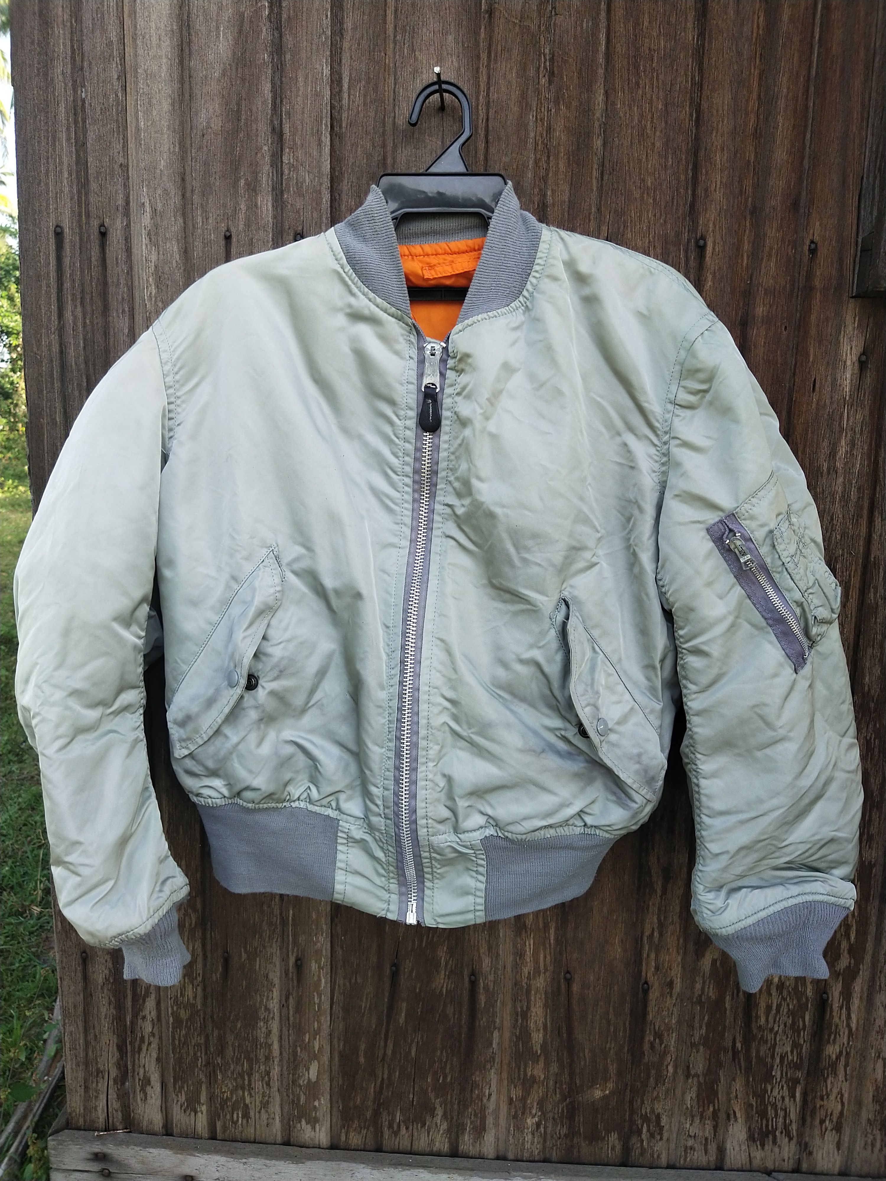 Alpha Industries Reversible Bomber Jacket Size US M / EU 48-50 / 2 - 1 Thumbnail