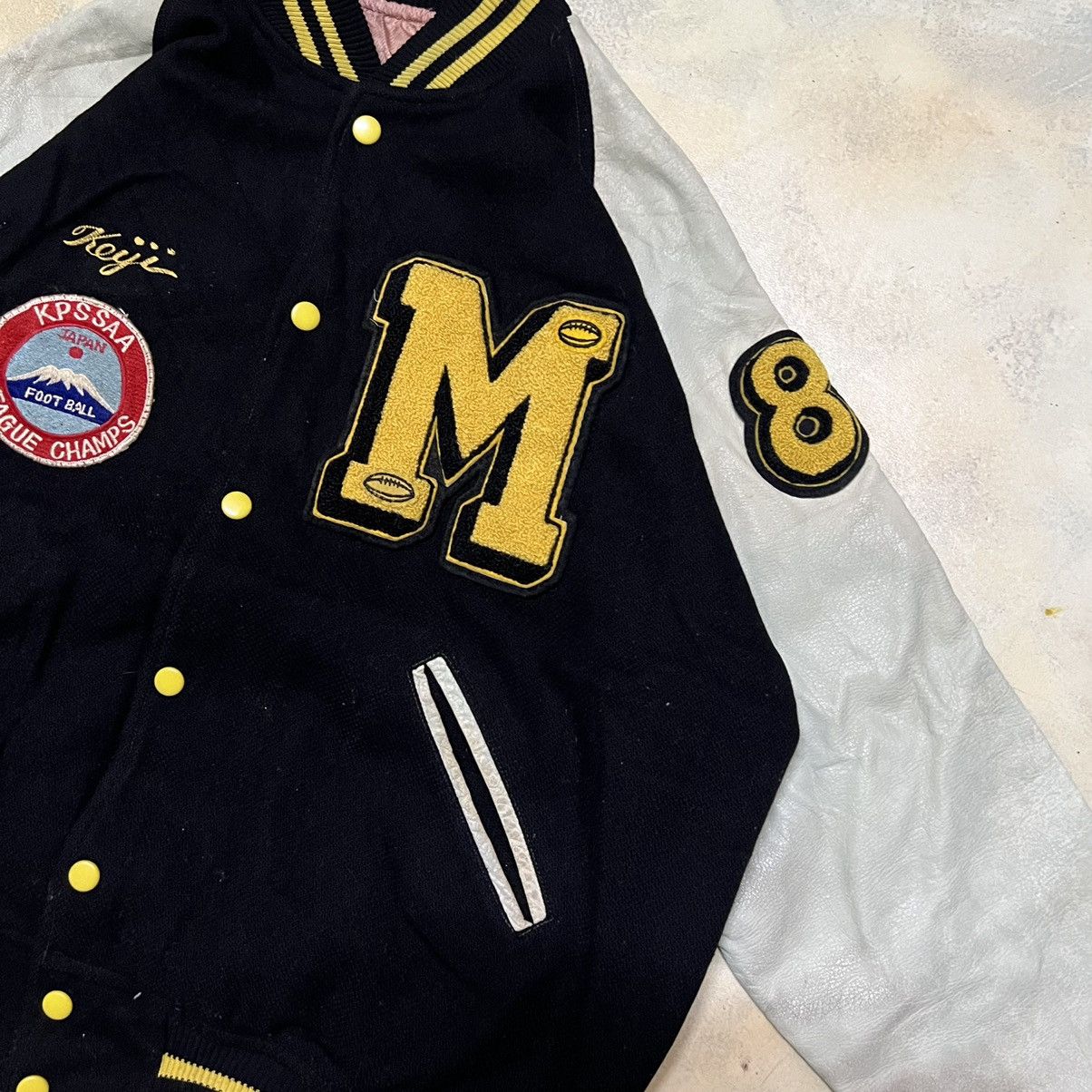 Japanese Brand Vintage Varsity Jacket Leather Sleeve Size US L / EU 52-54 / 3 - 2 Thumbnail