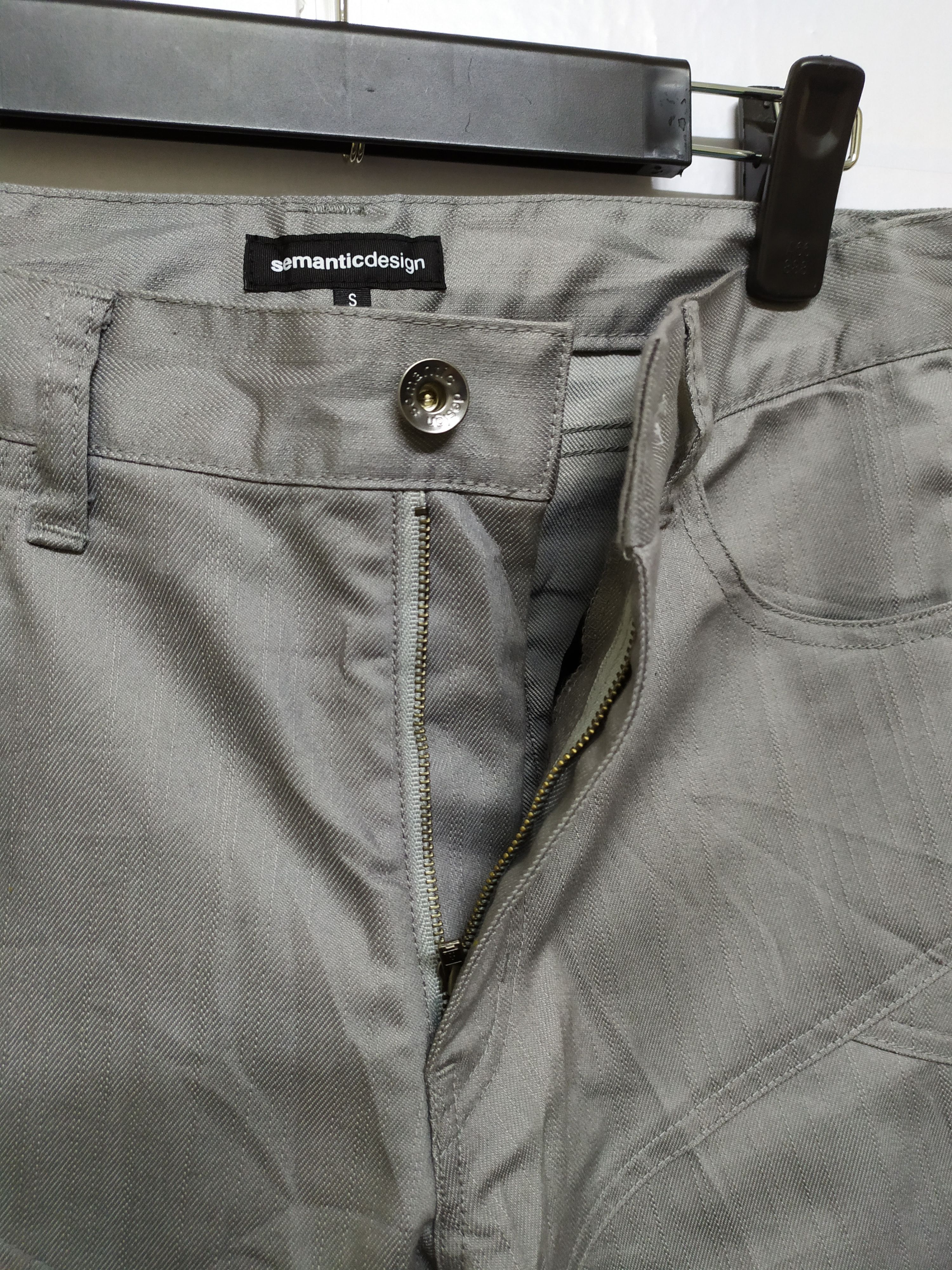semanticdesign SEMANTIC DISGN CARGO PANTS ZIPPER MULTIPOCKET TACTICAL PANT Size US 29 - 8 Thumbnail
