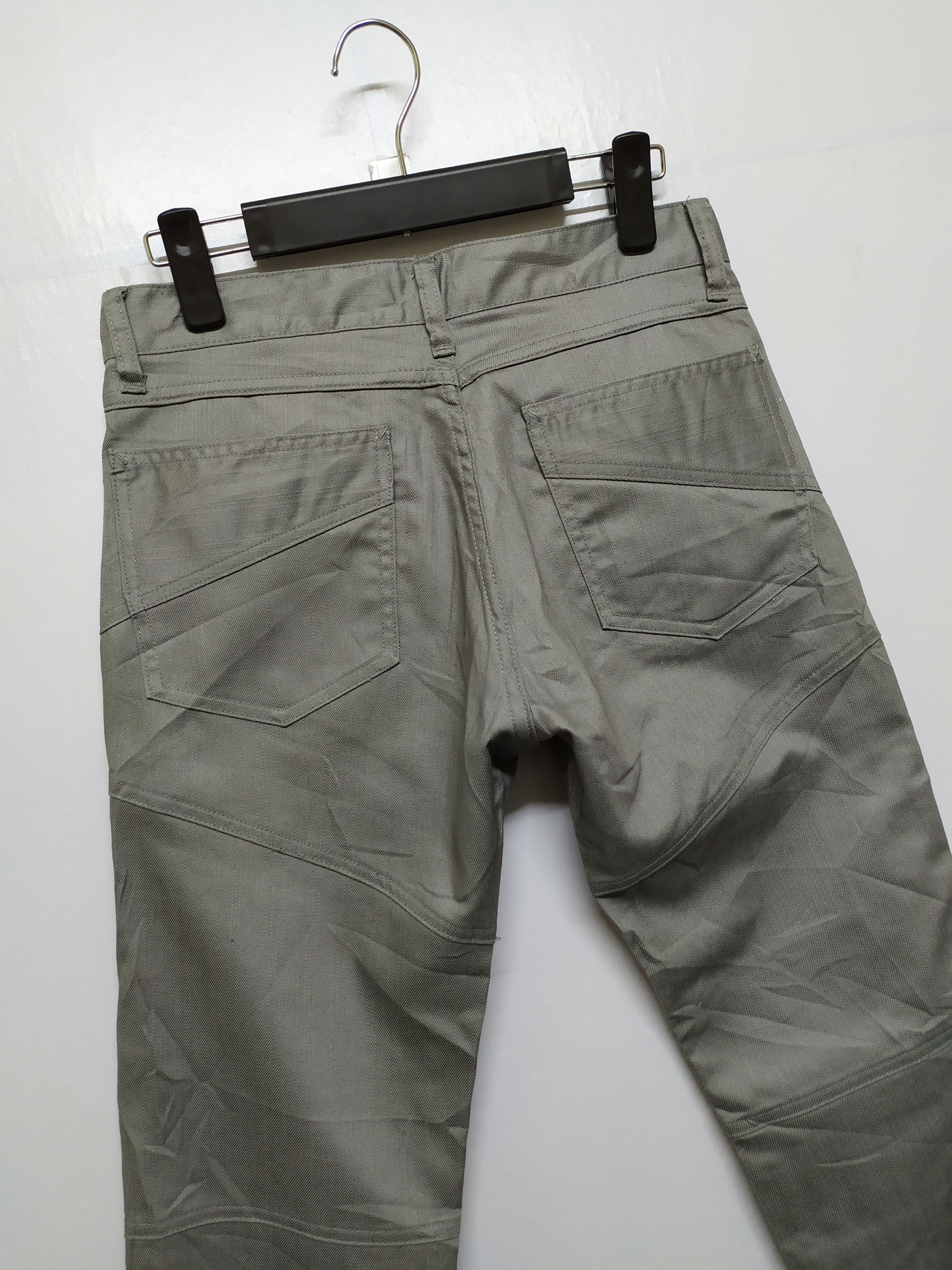 semanticdesign SEMANTIC DISGN CARGO PANTS ZIPPER MULTIPOCKET TACTICAL PANT Size US 29 - 10 Thumbnail