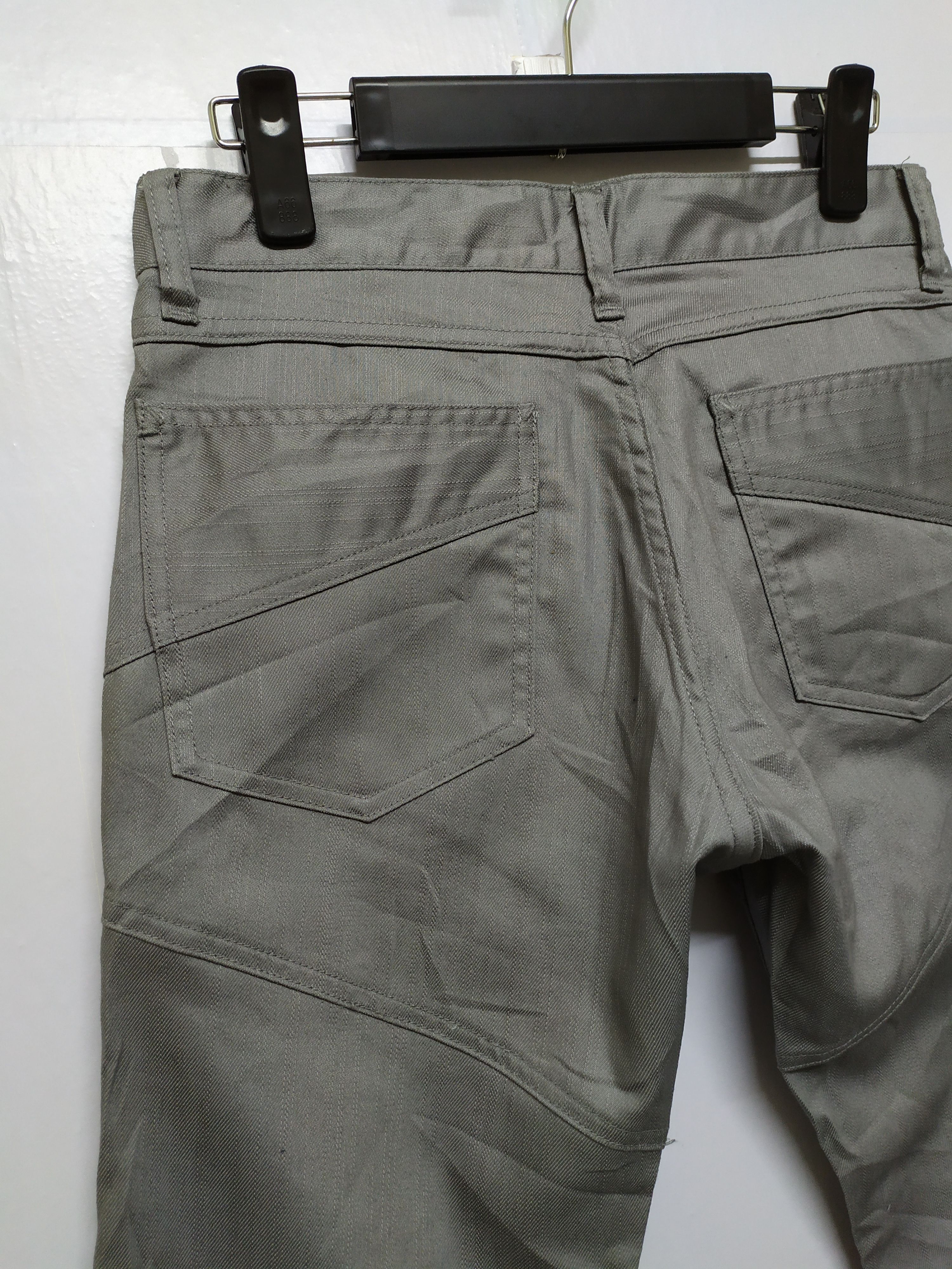 semanticdesign SEMANTIC DISGN CARGO PANTS ZIPPER MULTIPOCKET TACTICAL PANT Size US 29 - 12 Thumbnail