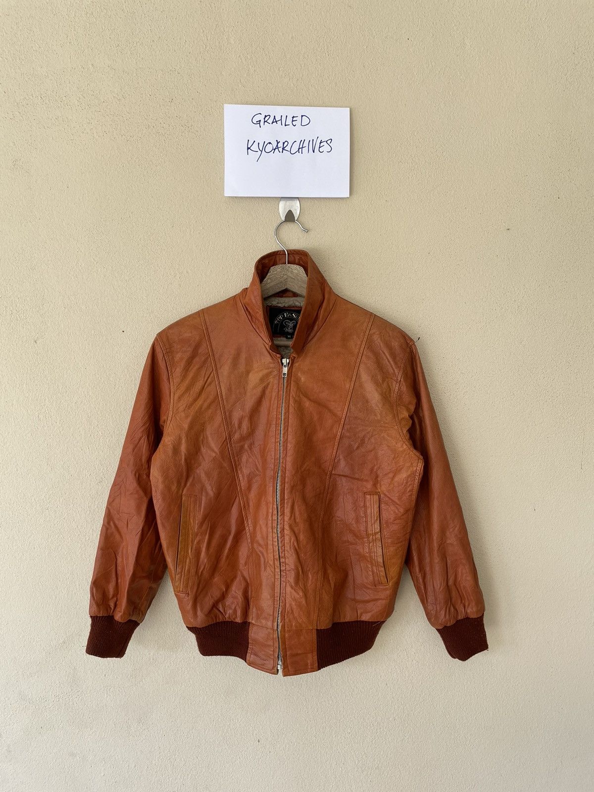 Vintage VINTAGE SHEARLING LEATHER JACKET Size US M / EU 48-50 / 2 - 1 Thumbnail