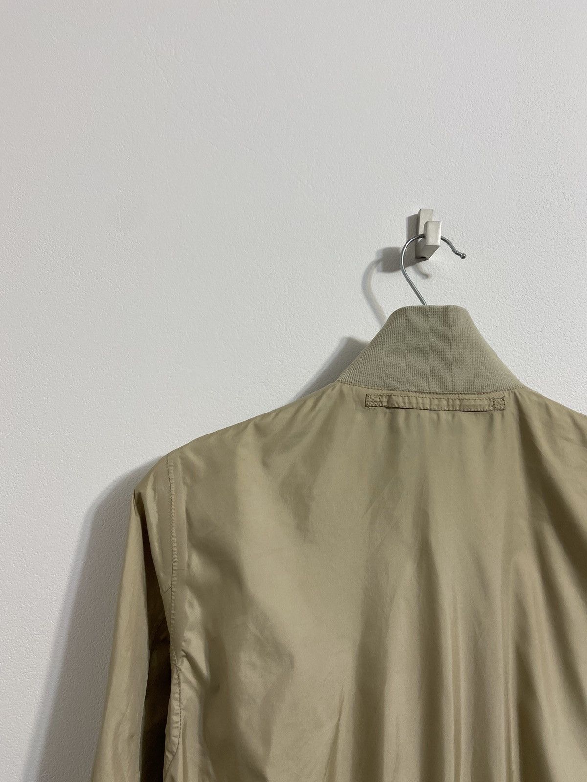 Prada Prada Nylon Bomber Jacket Womens Lightweight Zip Up Size 42 Size S / US 4 / IT 40 - 23 Thumbnail