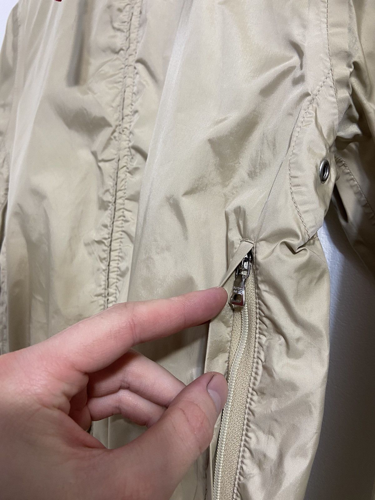 Prada Prada Nylon Bomber Jacket Womens Lightweight Zip Up Size 42 Size S / US 4 / IT 40 - 9 Thumbnail