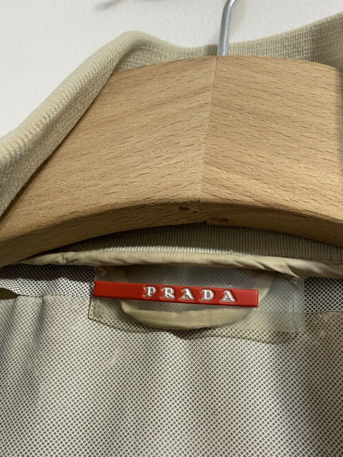 Prada Prada Nylon Bomber Jacket Womens Lightweight Zip Up Size 42 Size S / US 4 / IT 40 - 13 Thumbnail