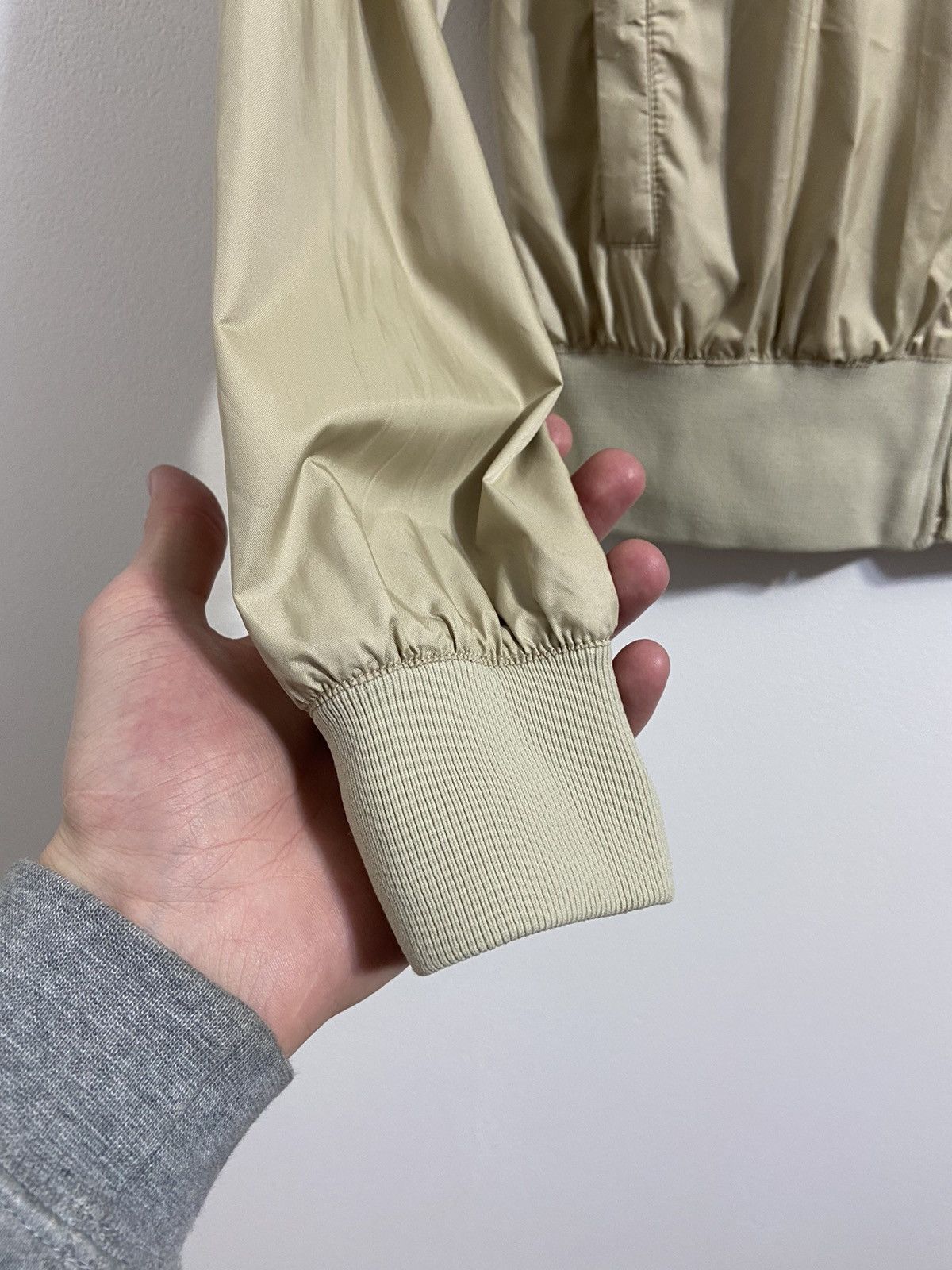 Prada Prada Nylon Bomber Jacket Womens Lightweight Zip Up Size 42 Size S / US 4 / IT 40 - 7 Thumbnail