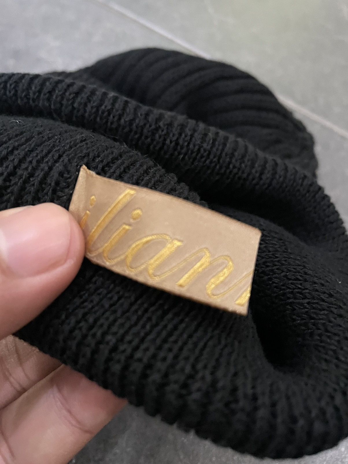 Japanese Brand ILLIAN LOEB BLACK BEANIE Size ONE SIZE - 4 Thumbnail