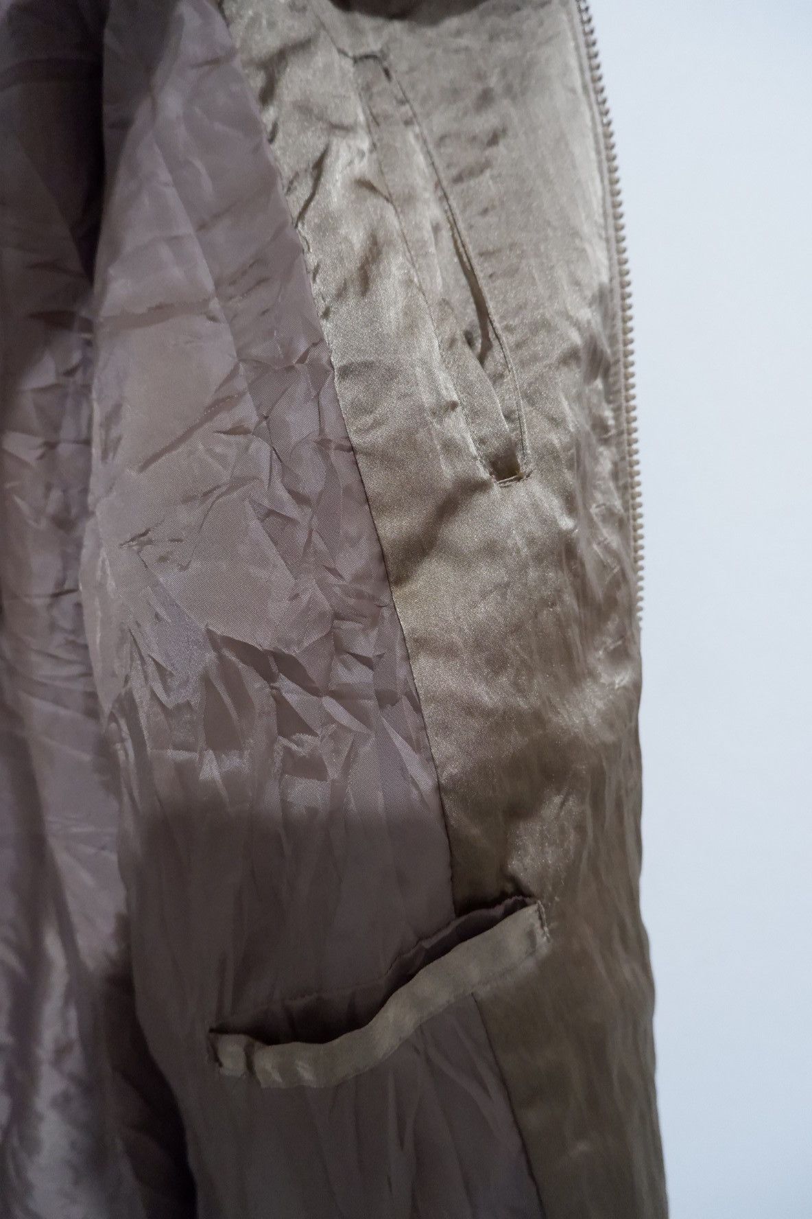 Issey Miyake Vintage 80s Nismo Racing Gold Silk Bomber Jacket Size US L / EU 52-54 / 3 - 6 Thumbnail