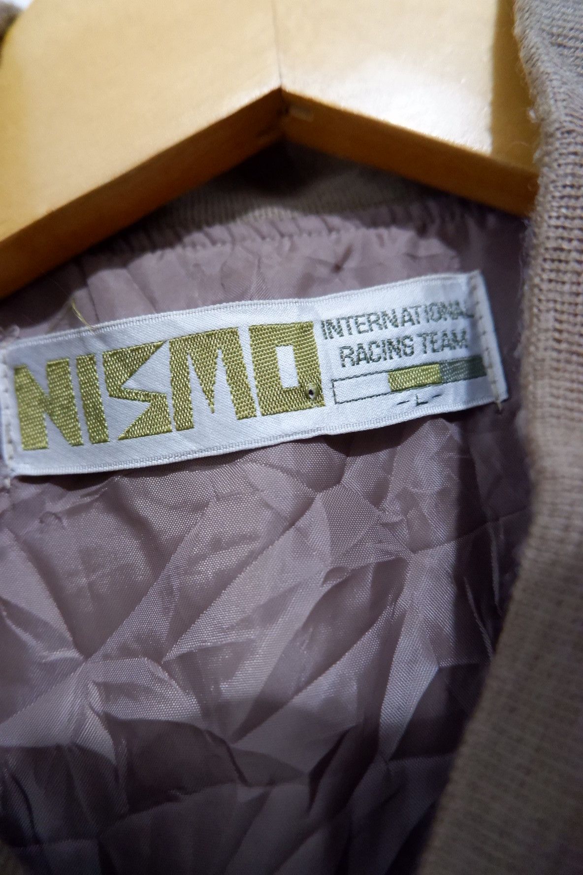 Issey Miyake Vintage 80s Nismo Racing Gold Silk Bomber Jacket Size US L / EU 52-54 / 3 - 7 Thumbnail