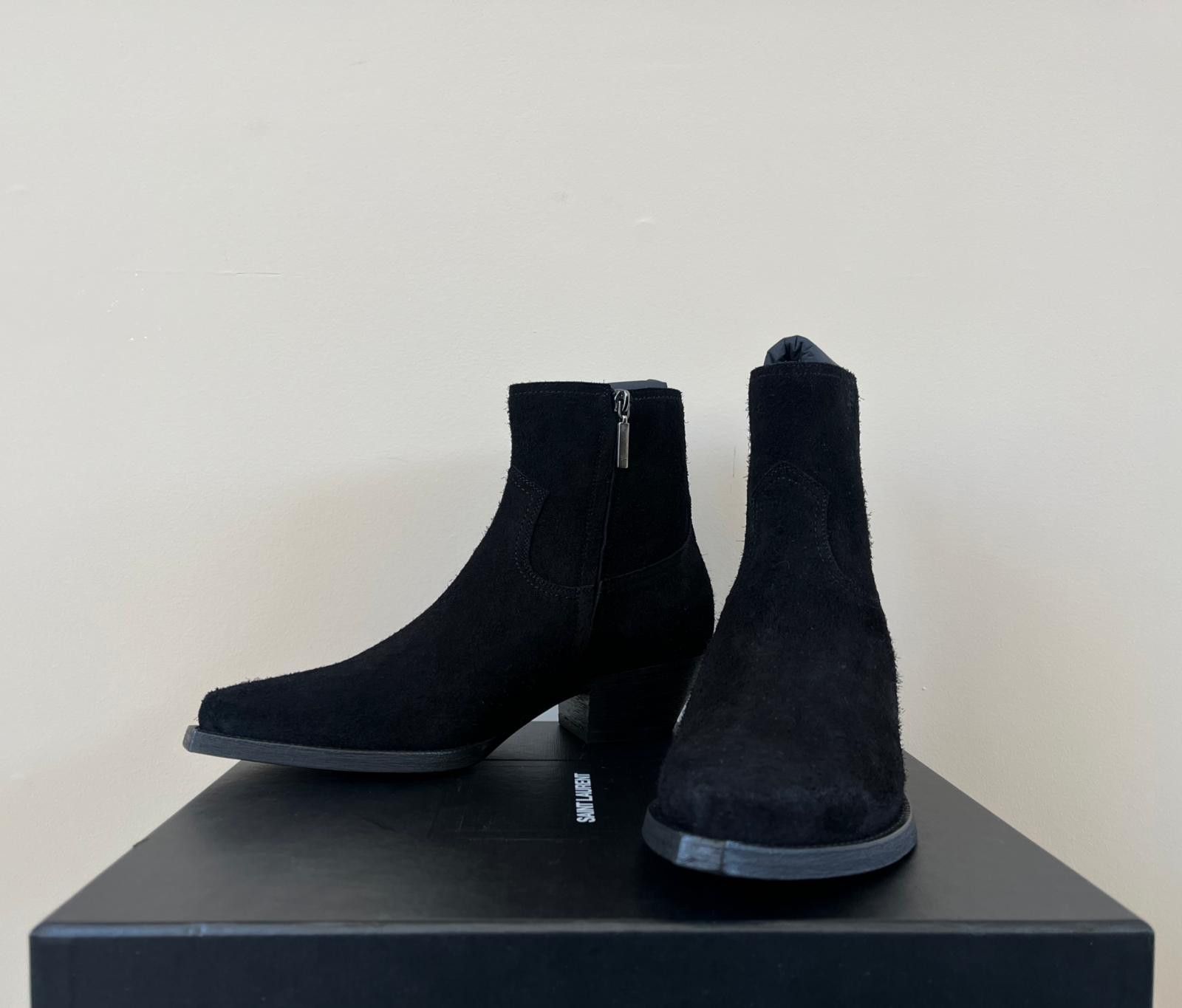 Lukas 40 Boots in Crosta Wool in Black
