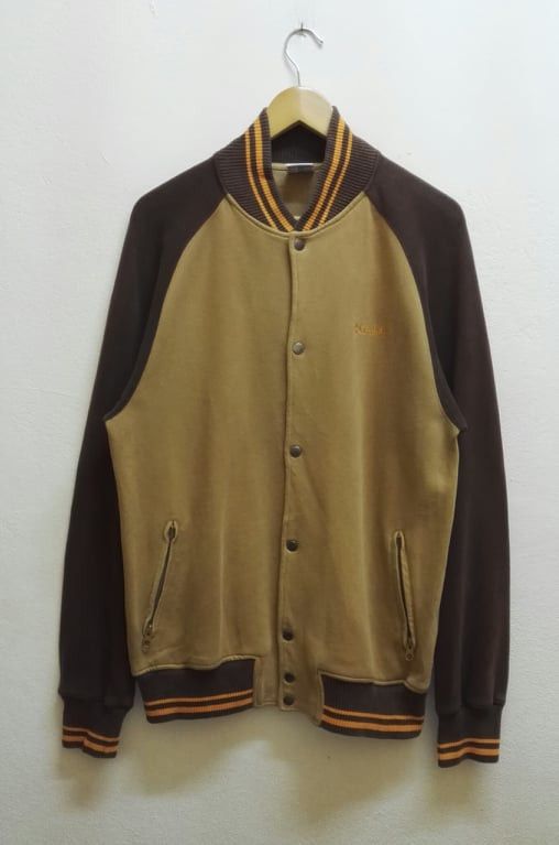 Vtg🔥 Columbia Versity Jacket Brown Colour (code 9)