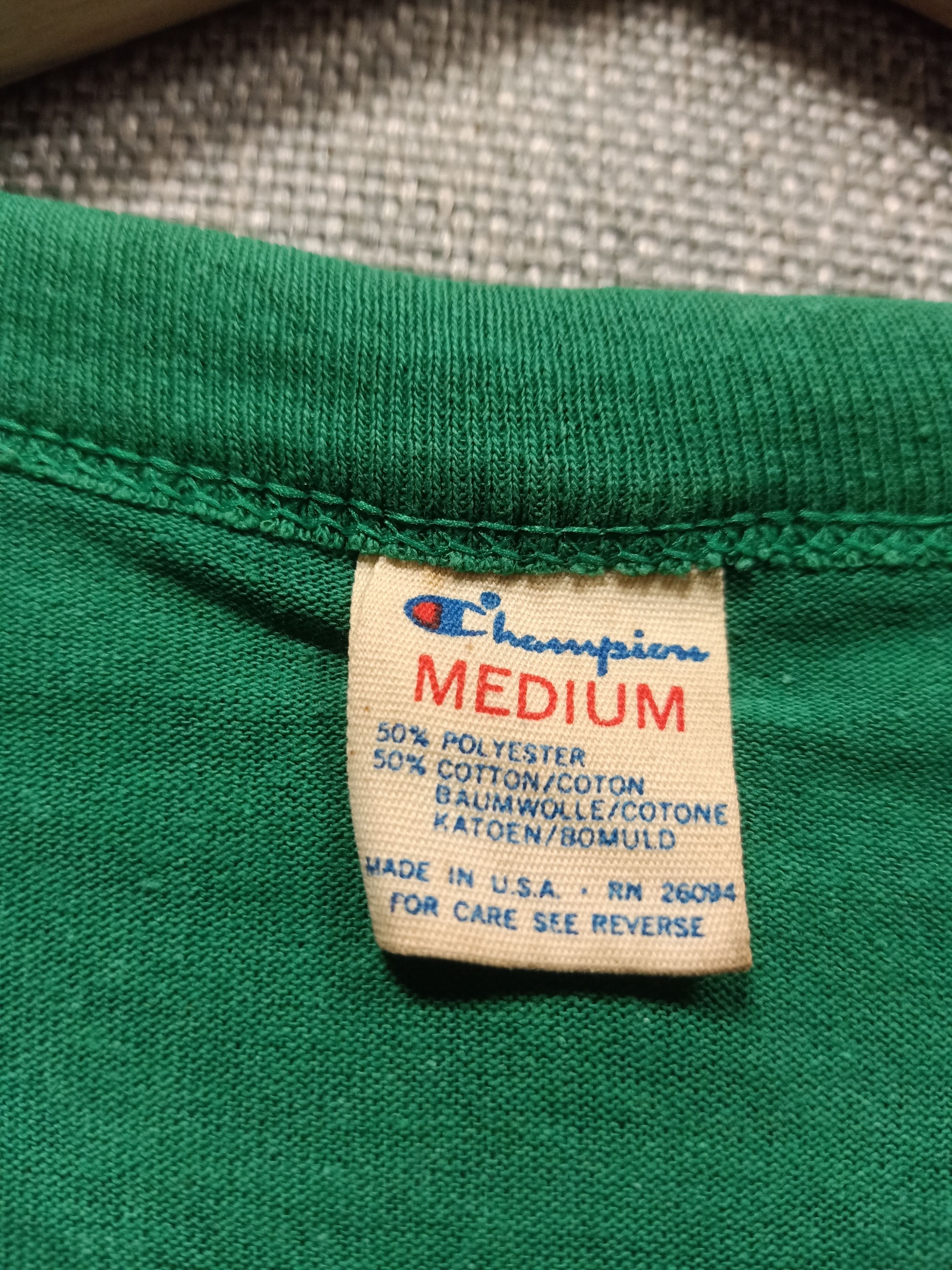 Champion vintage 90s t shirt NBA boston celtics made in usa Size US M / EU 48-50 / 2 - 3 Thumbnail