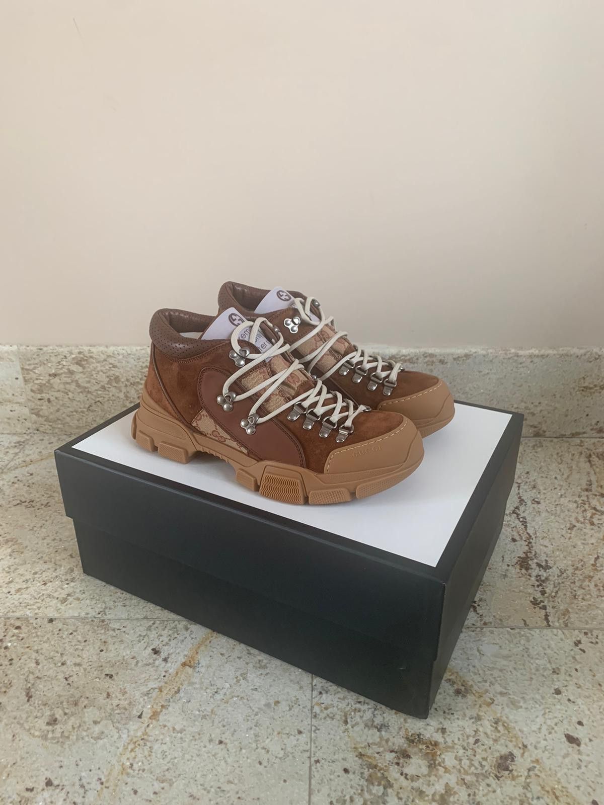 Gucci o1rshd1 Monogram Flashtrek Sneakers in Beige Size US 8.5 / EU 41-42 - 4 Thumbnail