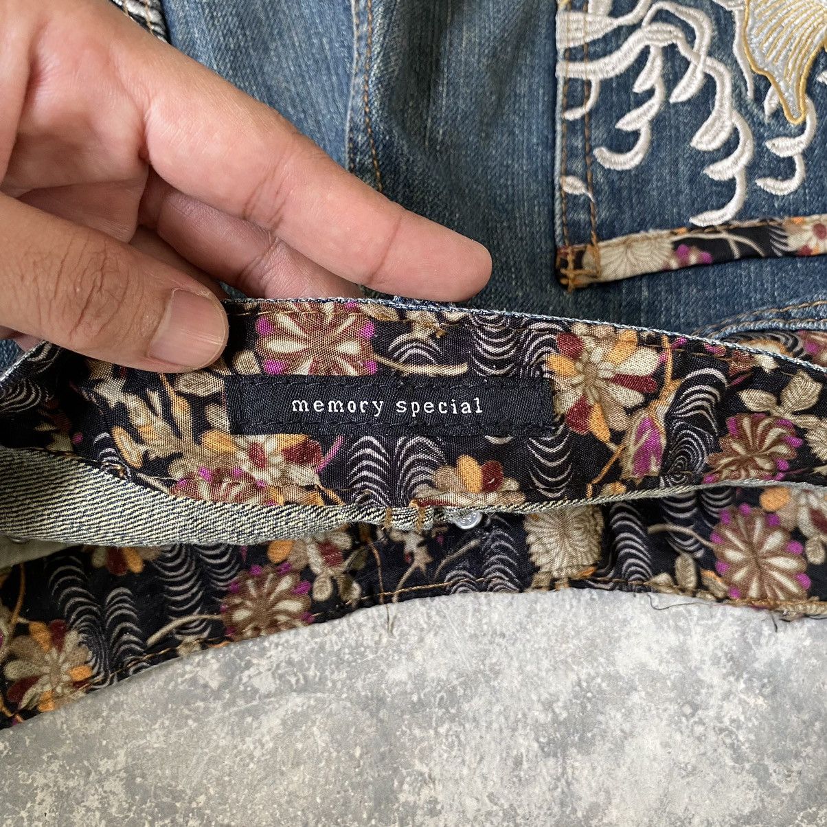 Japanese Brand Karakuri Tamashii Style Memory Special Fish Sukajan Jeans Size US 36 / EU 52 - 23 Thumbnail