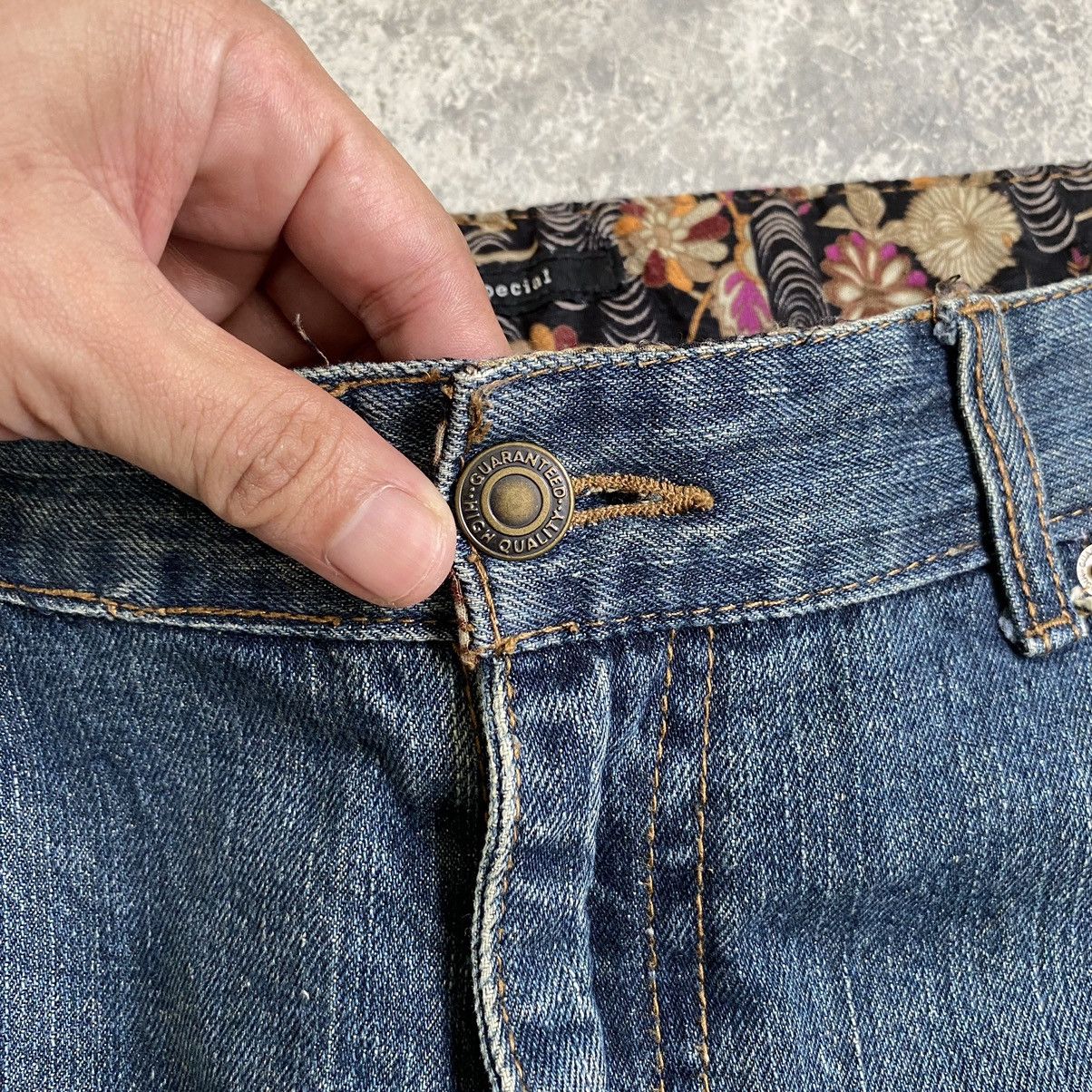 Japanese Brand Karakuri Tamashii Style Memory Special Fish Sukajan Jeans Size US 36 / EU 52 - 13 Thumbnail