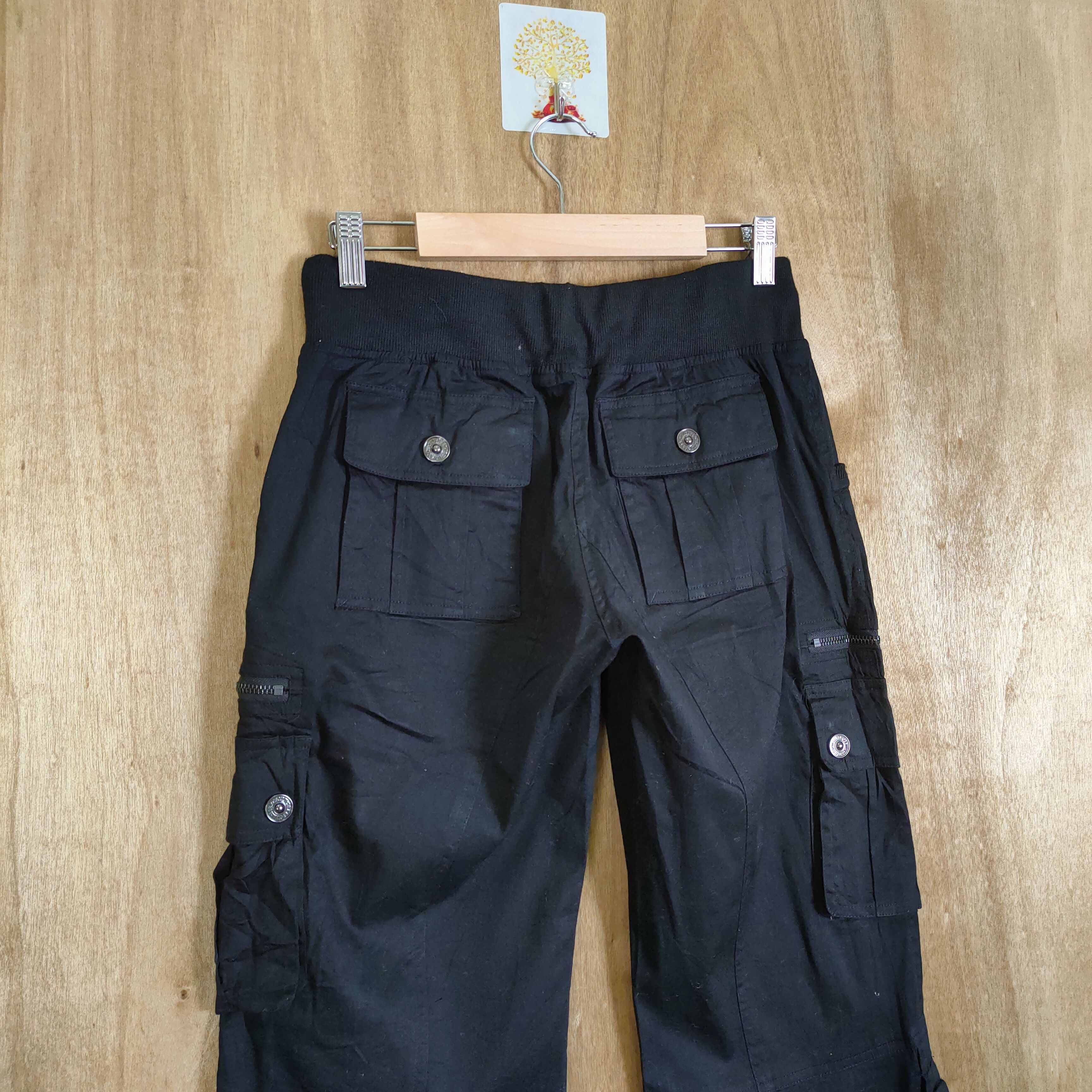 Japanese Brand VINTAGE JAPANESE BLACK BONDAGE CARGO PANTS Size US 26 / EU 42 - 8 Thumbnail