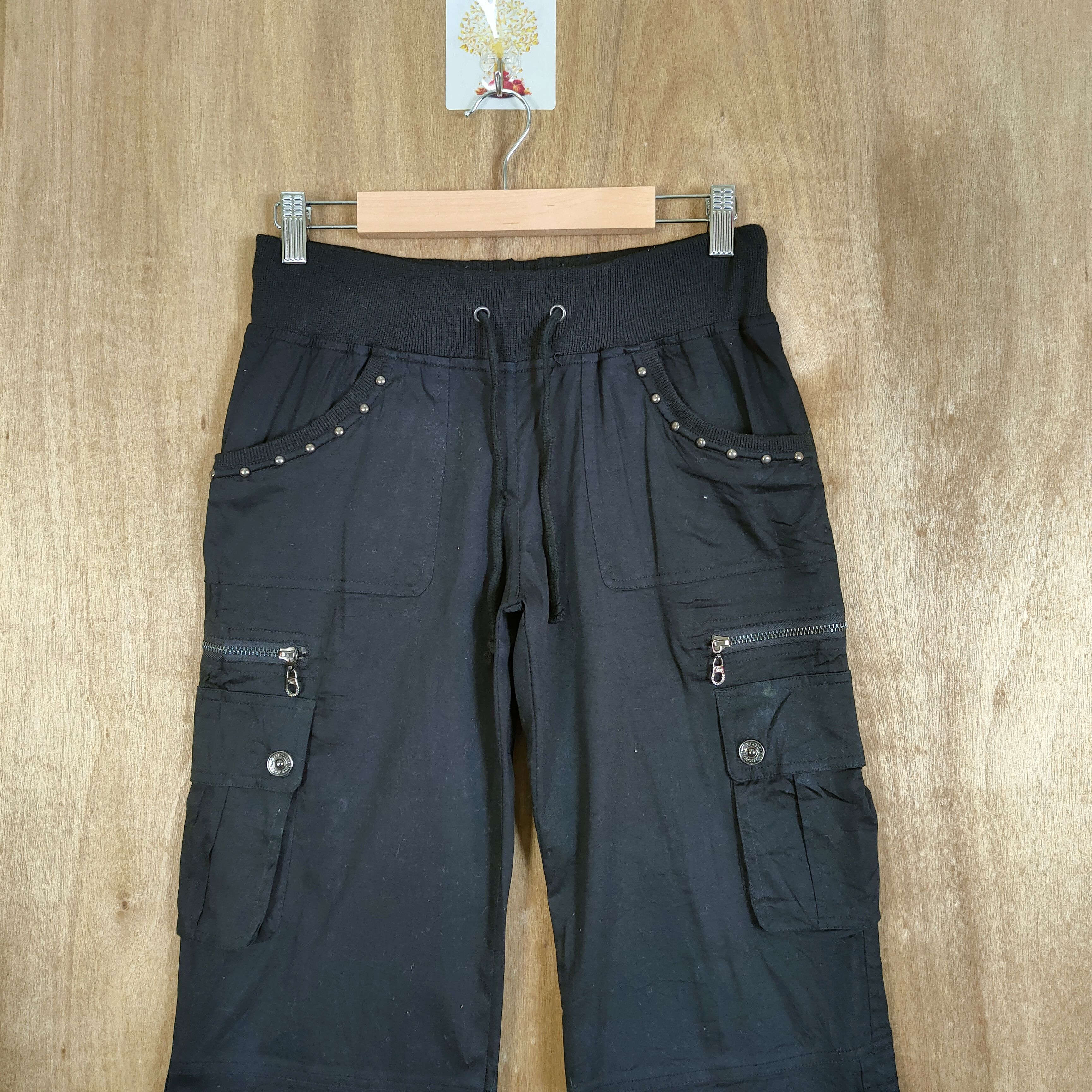 Japanese Brand VINTAGE JAPANESE BLACK BONDAGE CARGO PANTS Size US 26 / EU 42 - 2 Thumbnail