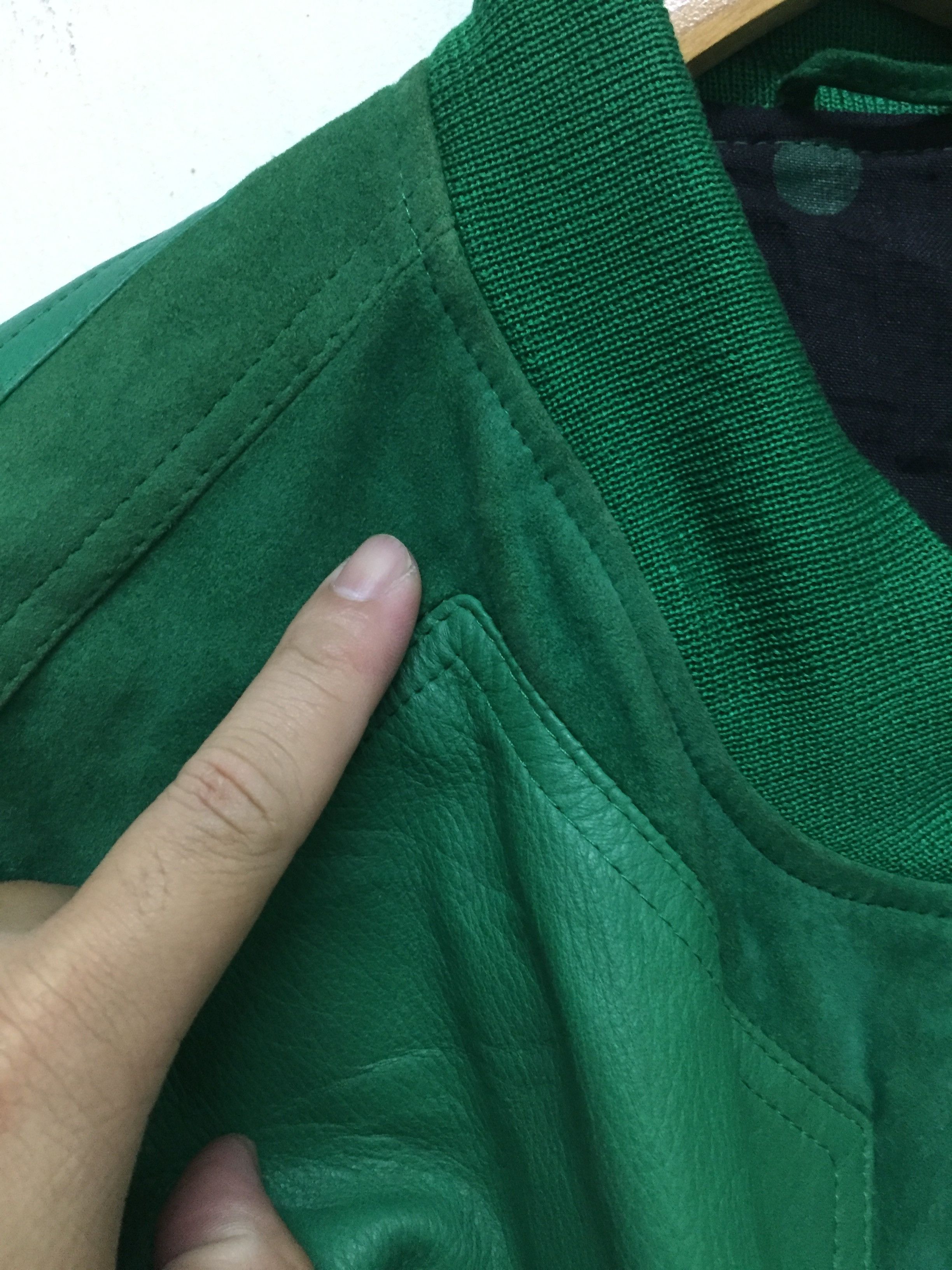 Valentino 90's Valentino patch work bomber leather jacket suede Size US M / EU 48-50 / 2 - 14 Thumbnail