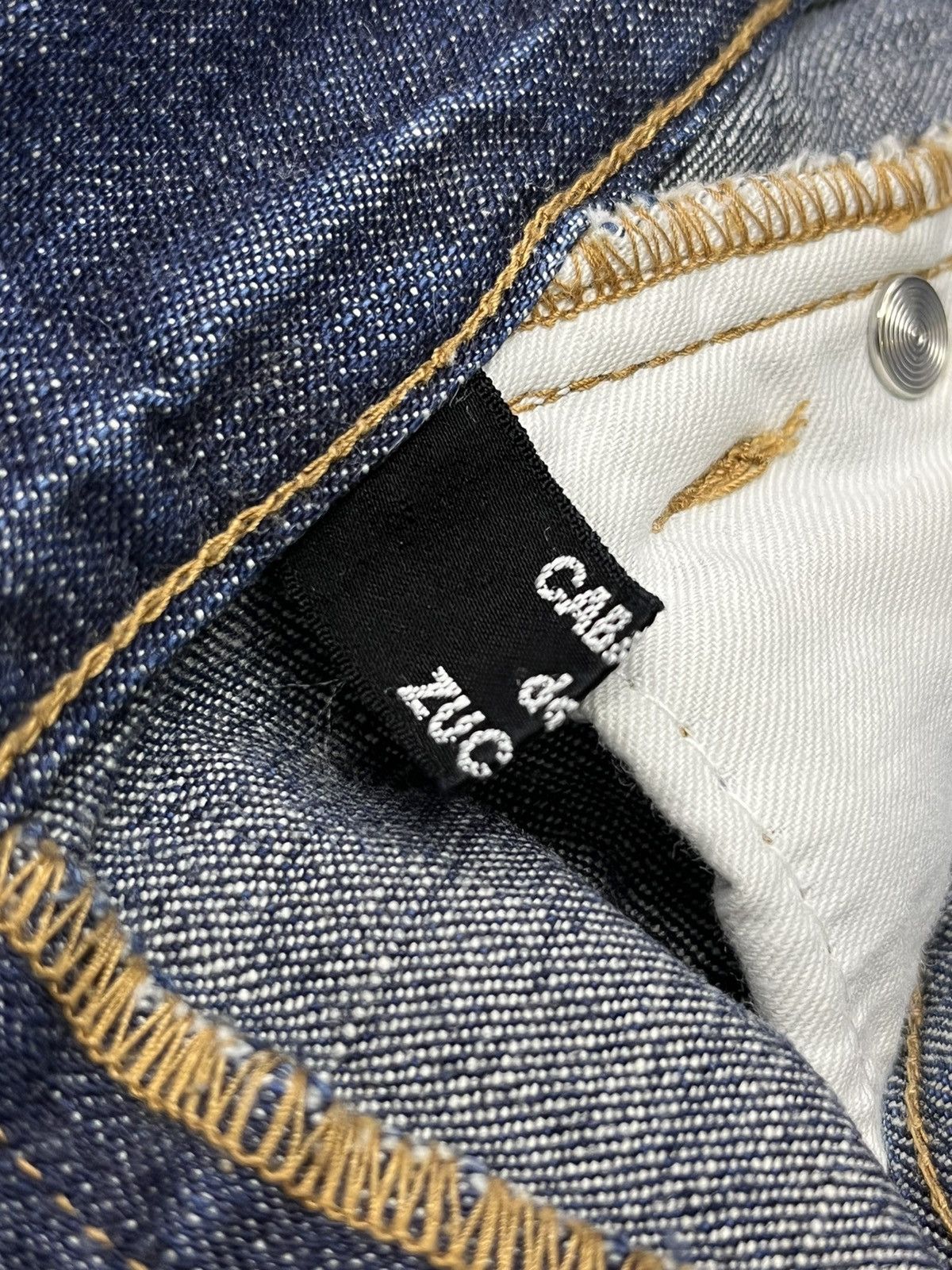 CABANE de ZUCCa 🔥 CABANE DE ZUCCA A-Net Buttonfly Distressed Selvedge Denim Size US 31 - 13 Thumbnail