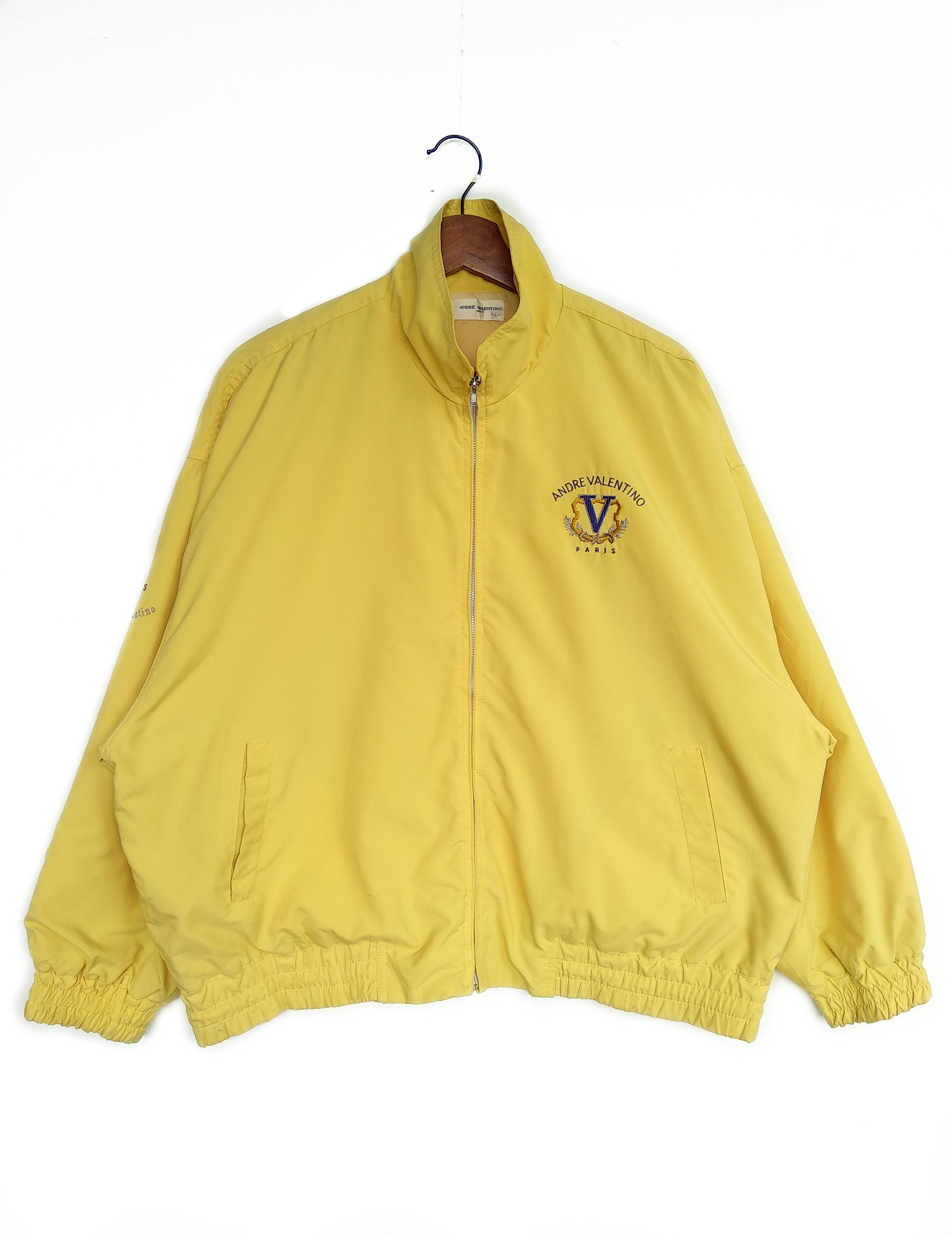 Designer Hot 🔥 Vintage André Valentino Paris Sweater/Size L. Size US L / EU 52-54 / 3 - 1 Thumbnail
