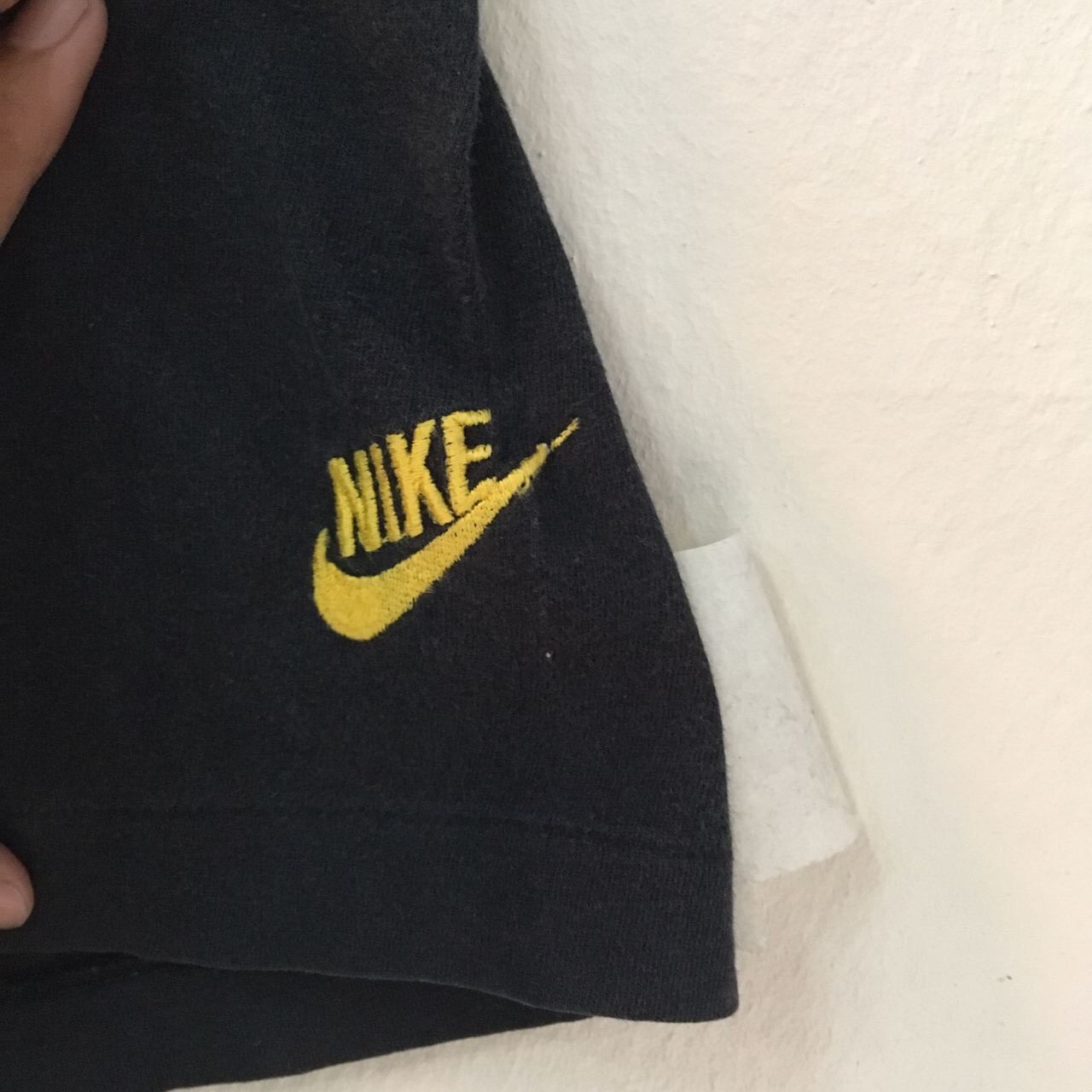 Nike 90s Vintage Nike Air Big Logo Swoosh Tee T-Shirt Size US L / EU 52-54 / 3 - 4 Thumbnail