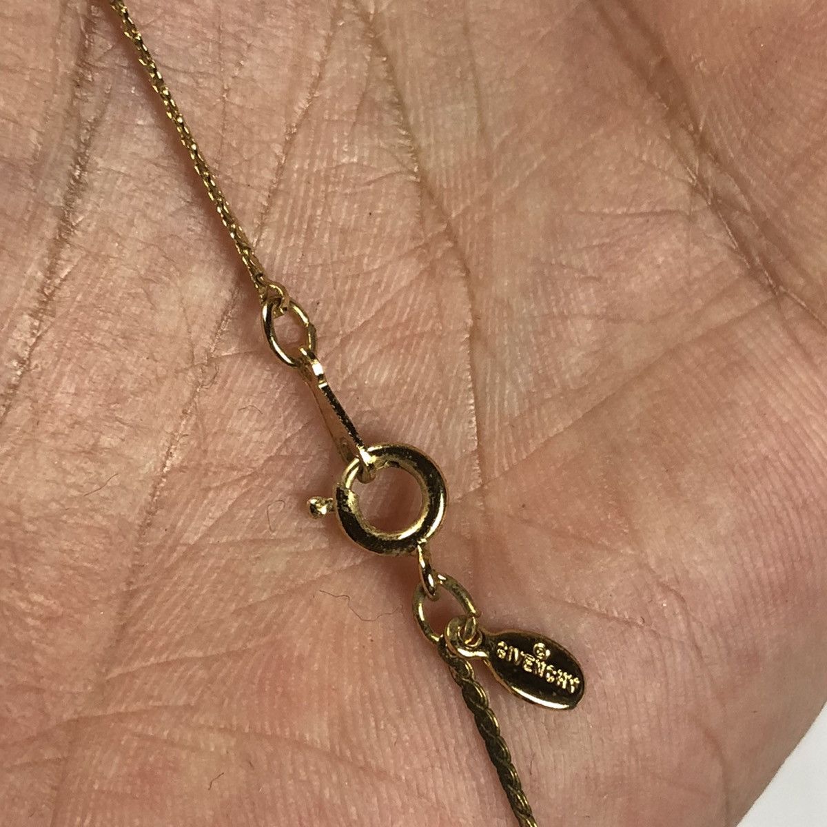 Givenchy Givenchy ‘G” Logo Necklace Size ONE SIZE - 3 Thumbnail