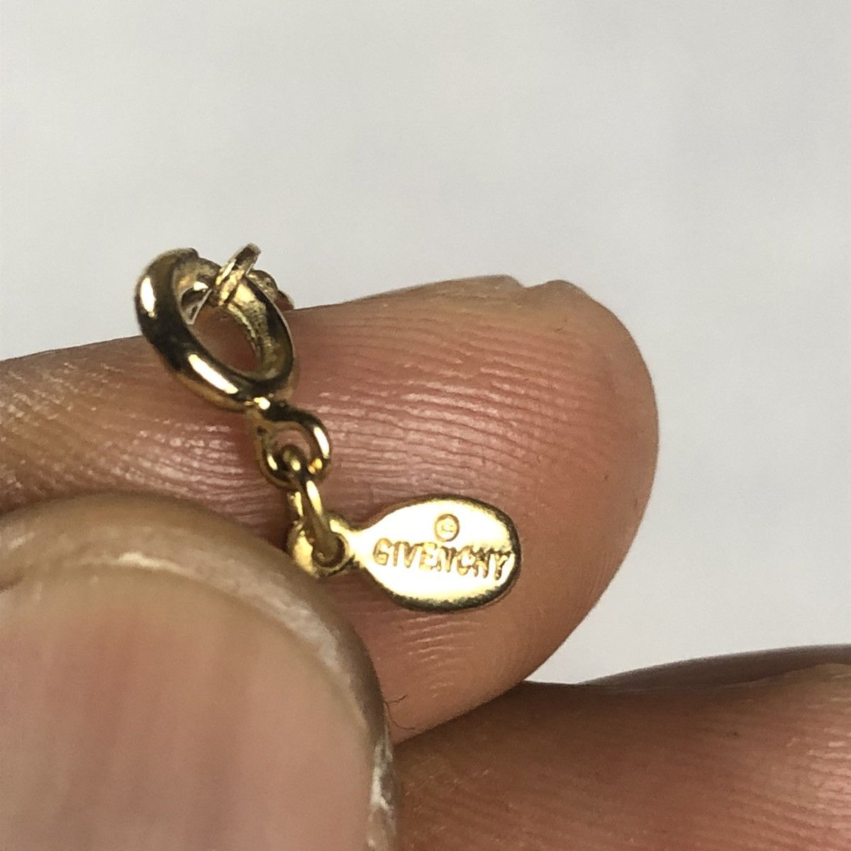 Givenchy Givenchy ‘G” Logo Necklace Size ONE SIZE - 4 Thumbnail