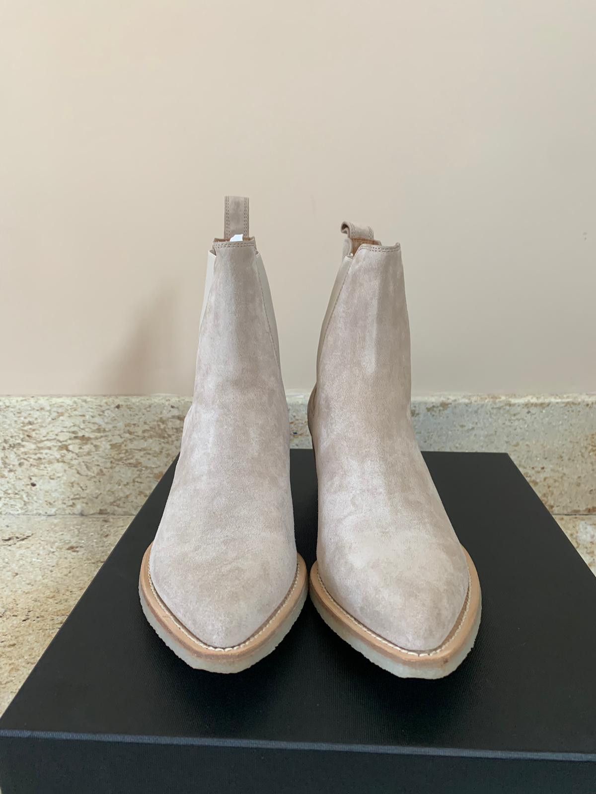 Amiri Suede Crepe Sole Boots in Tan Size US 7.5 / EU 40-41 - 5 Thumbnail